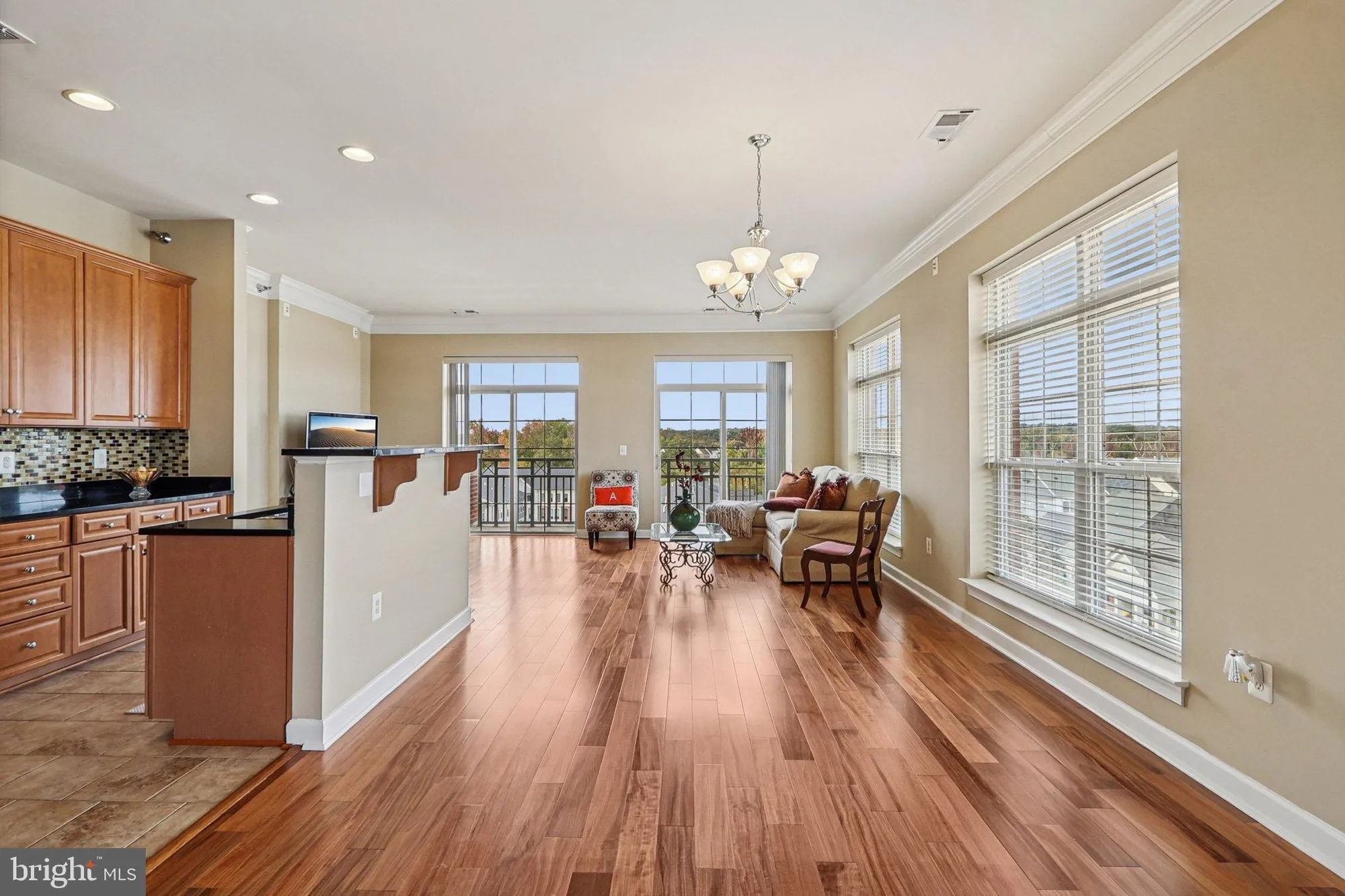 Property Slideshow image 6 of 58 | 680 watermans dr apt 505, Woodbridge, VA, 22191