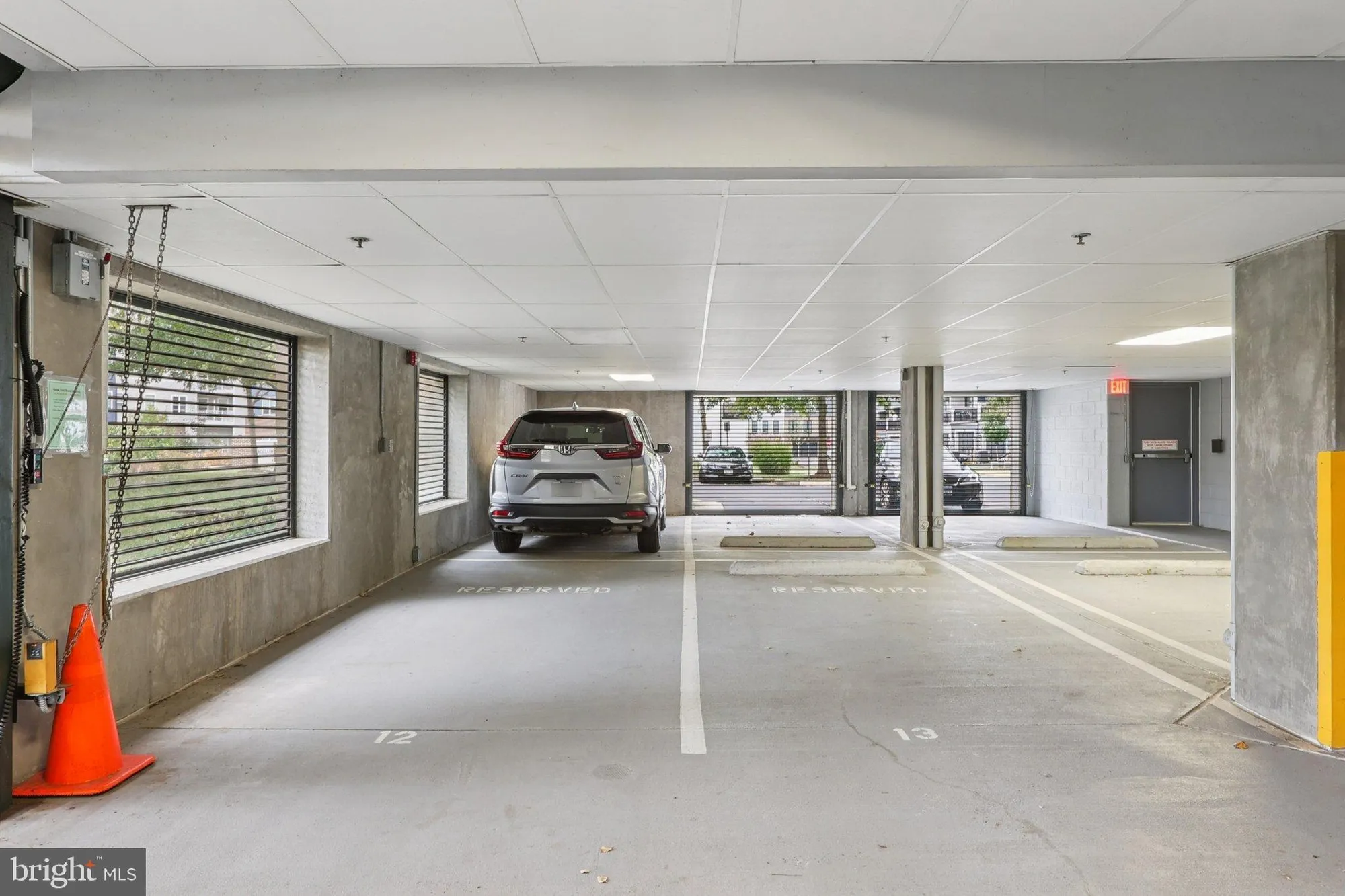 Property Slideshow image 32 of 58 | 680 watermans dr apt 505, Woodbridge, VA, 22191