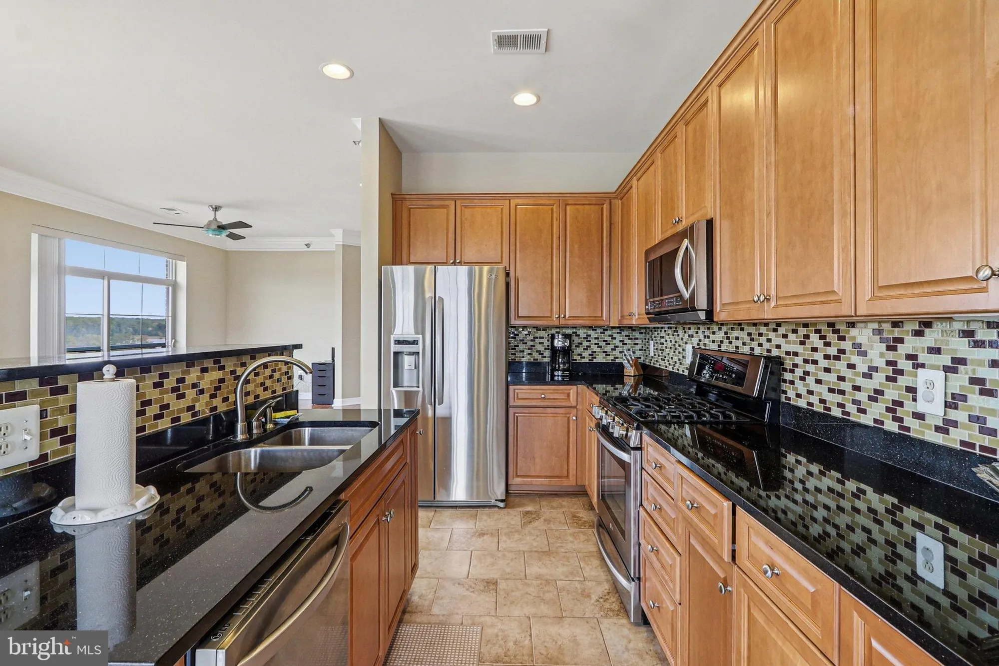 Property Slideshow image 10 of 58 | 680 watermans dr apt 505, Woodbridge, VA, 22191