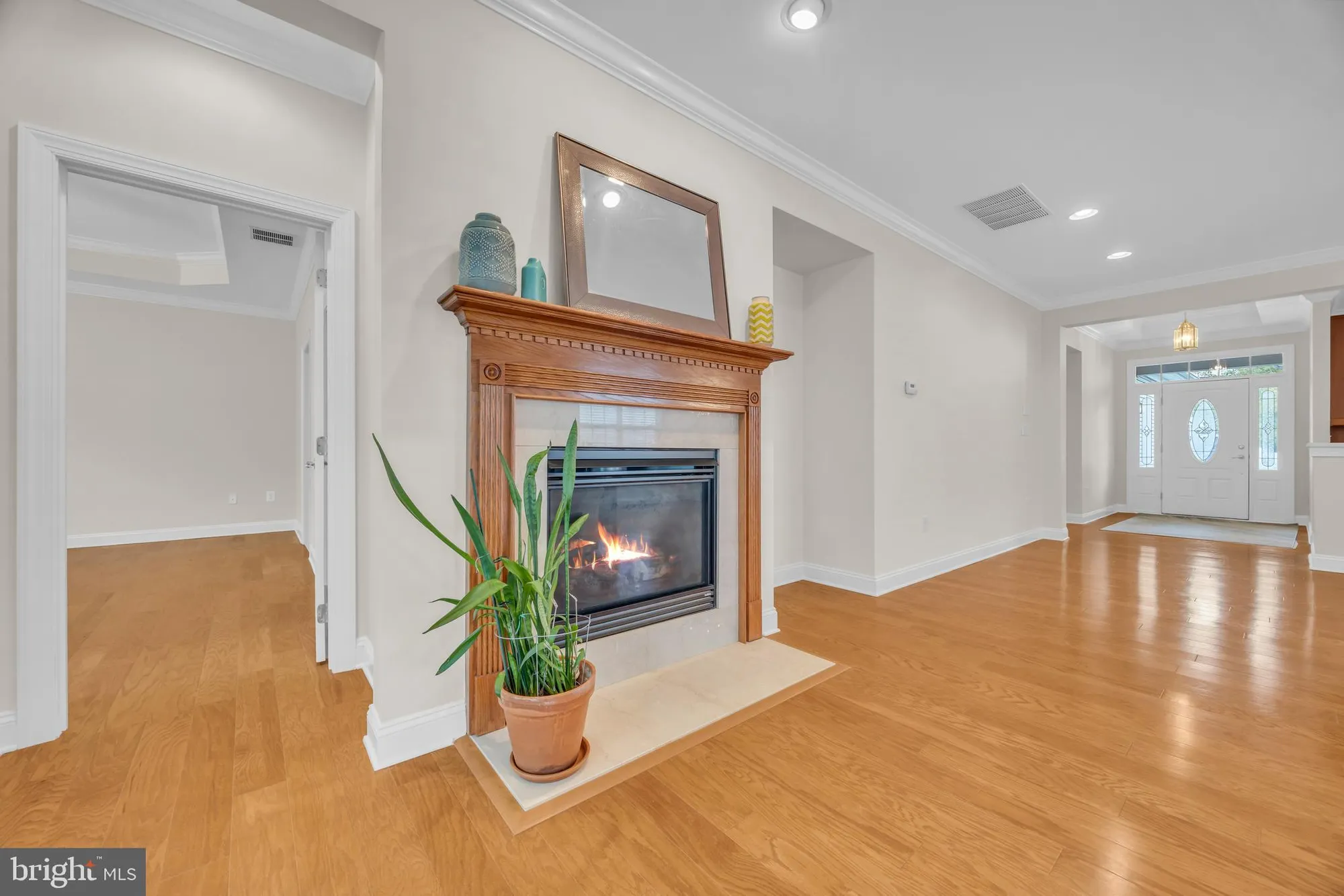 Property Slideshow image 7 of 31 | 8 barbados ct, Hamilton, NJ, 08691