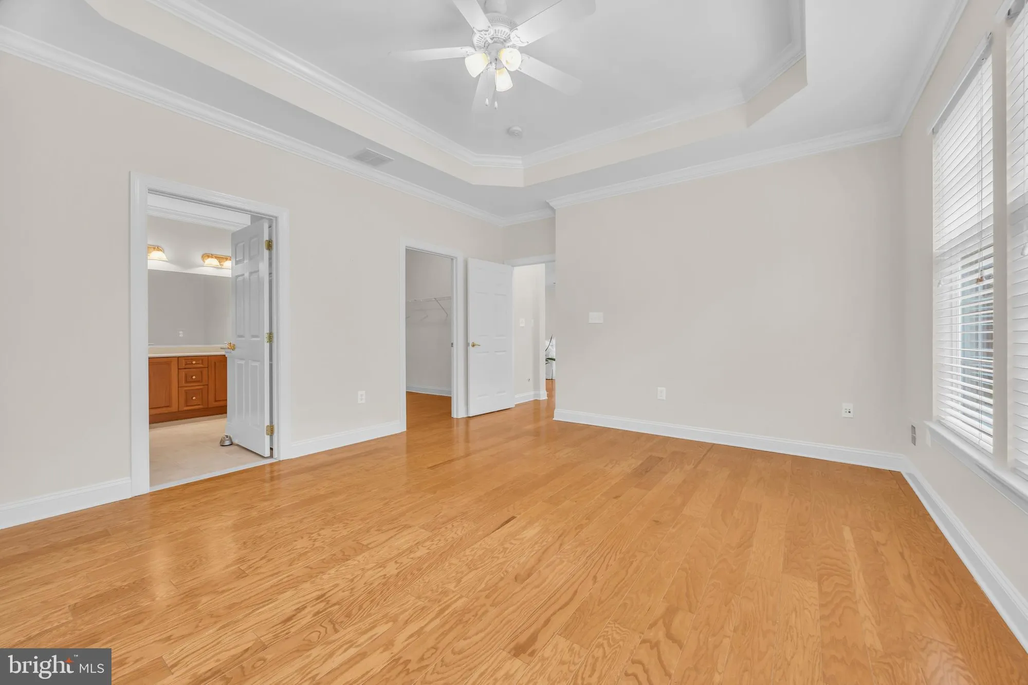 Property Slideshow image 18 of 31 | 8 barbados ct, Hamilton, NJ, 08691
