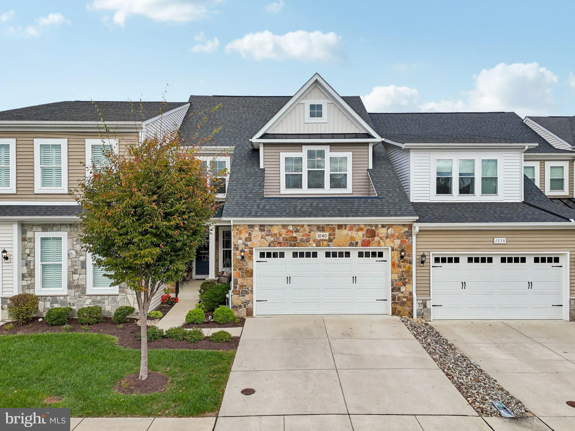 Property Slideshow image 4 of 38 | 1240 beaver tree dr, Odenton, MD, 21113