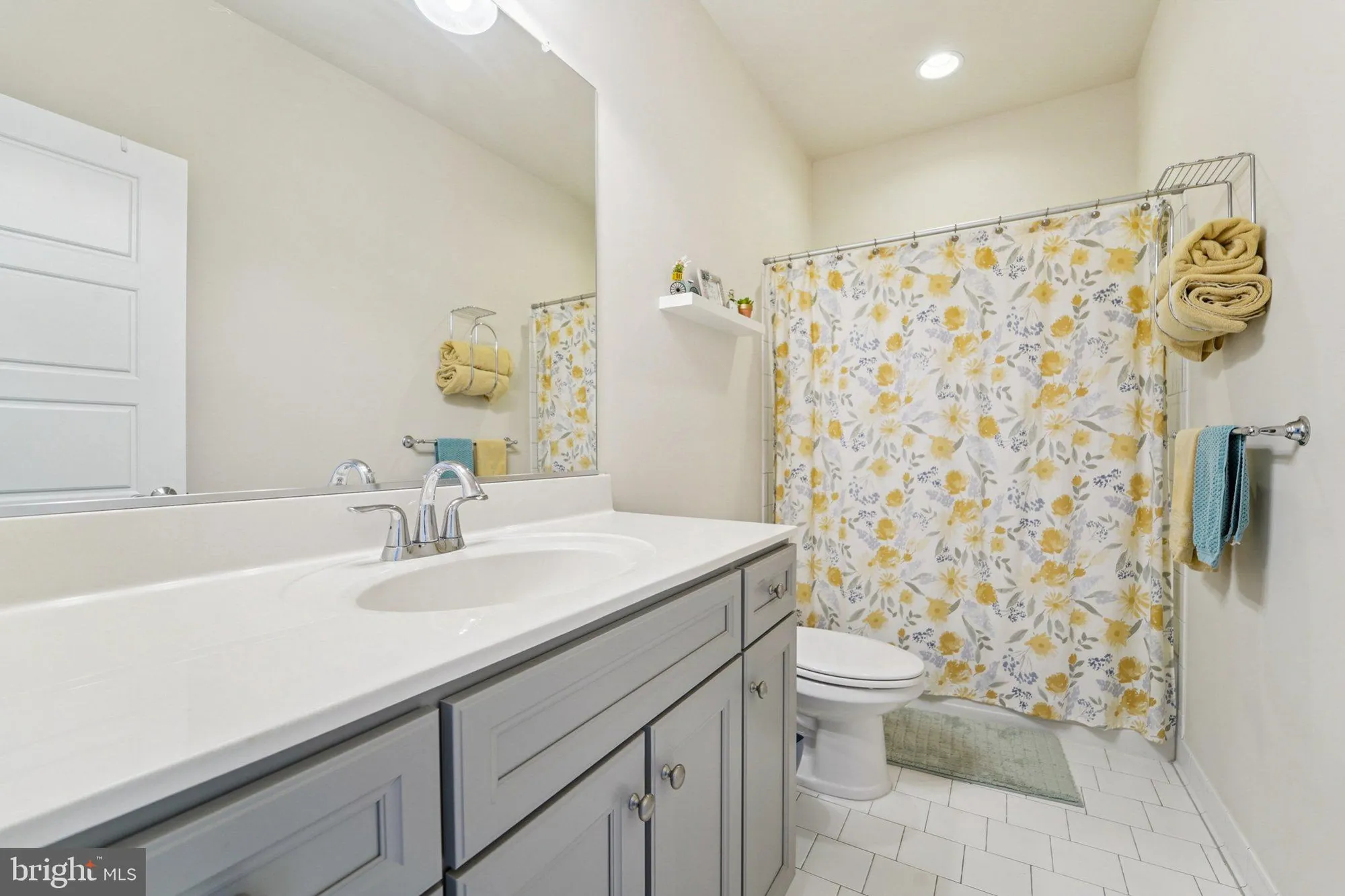 Property Slideshow image 13 of 38 | 1240 beaver tree dr, Odenton, MD, 21113