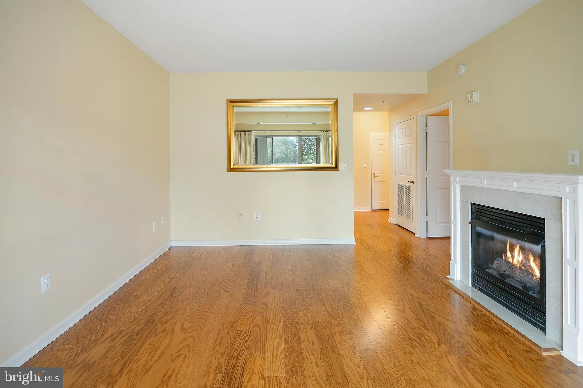 Property Slideshow image 26 of 62 | 19375 cypress ridge ter unit 418, Leesburg, VA, 20176