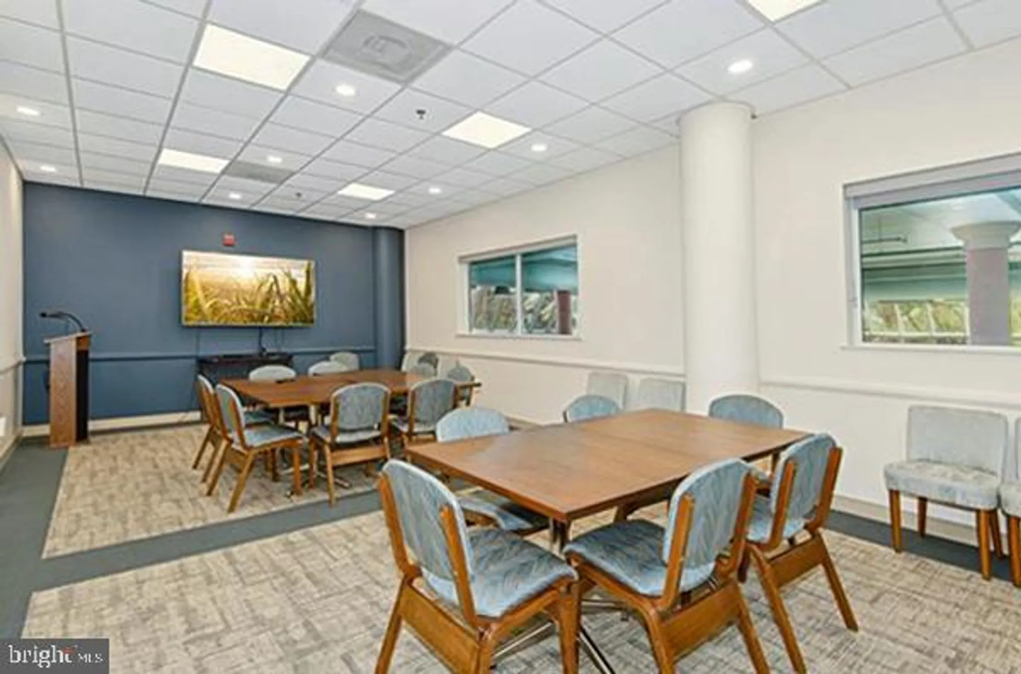 Property Slideshow image 47 of 62 | 19375 cypress ridge ter unit 418, Leesburg, VA, 20176