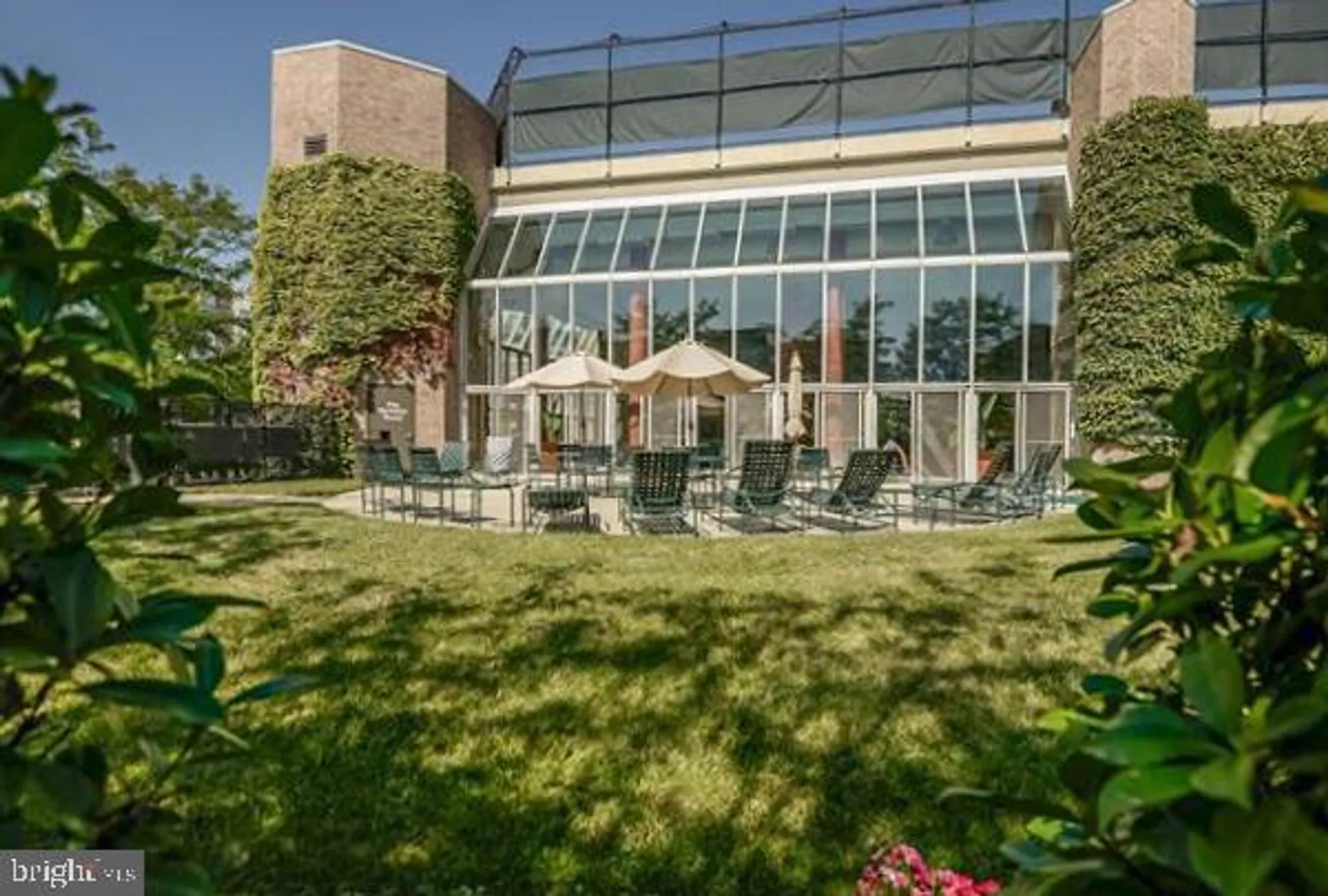 Property Slideshow image 52 of 62 | 19375 cypress ridge ter unit 418, Leesburg, VA, 20176