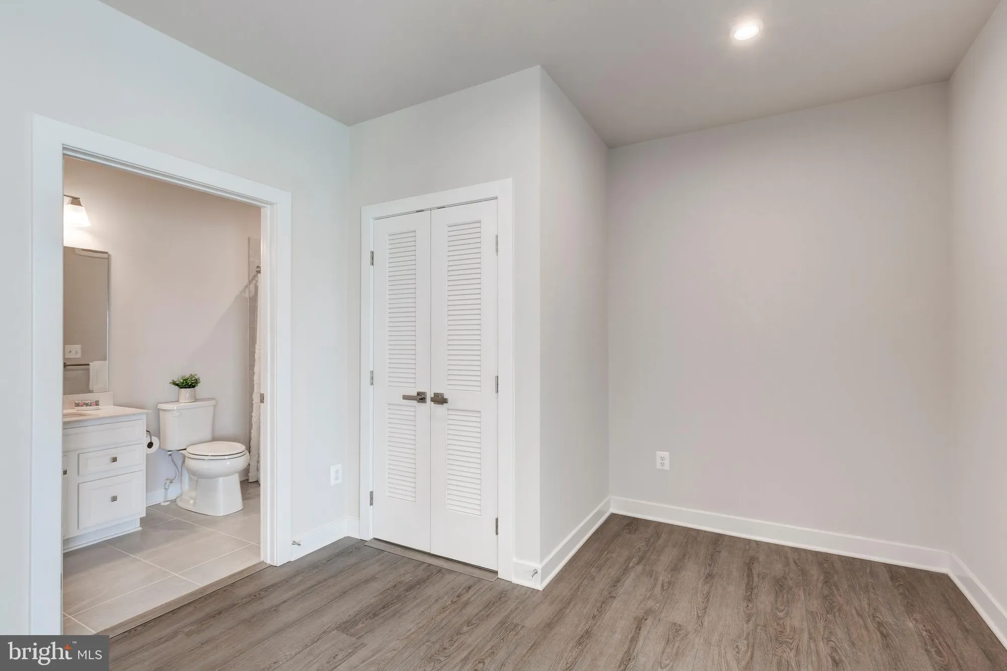 Property Slideshow image 17 of 31 | 40 liberty rd t, Sykesville, MD, 21784