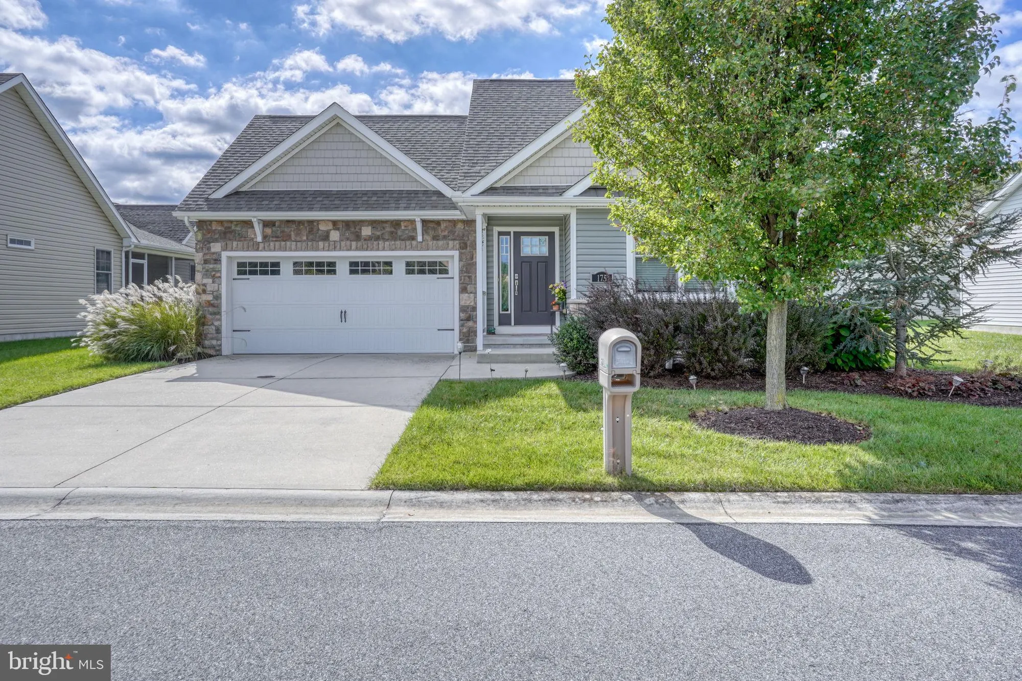 Property Slideshow image 4 of 39 | 175 claystone dr, Dover, DE, 19901