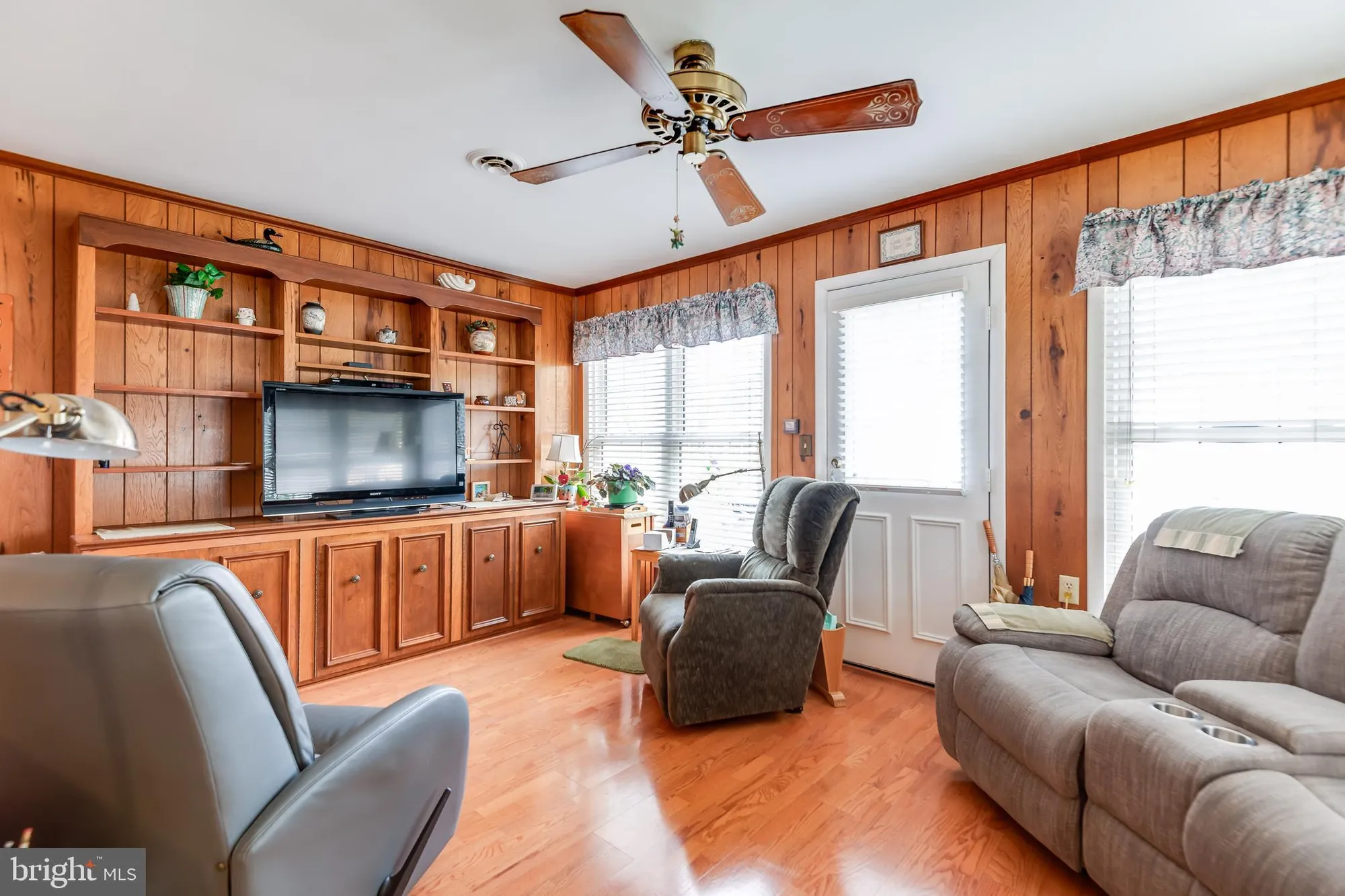 Property Slideshow image 17 of 34 | 240 huntington dr, Southampton, NJ, 08088