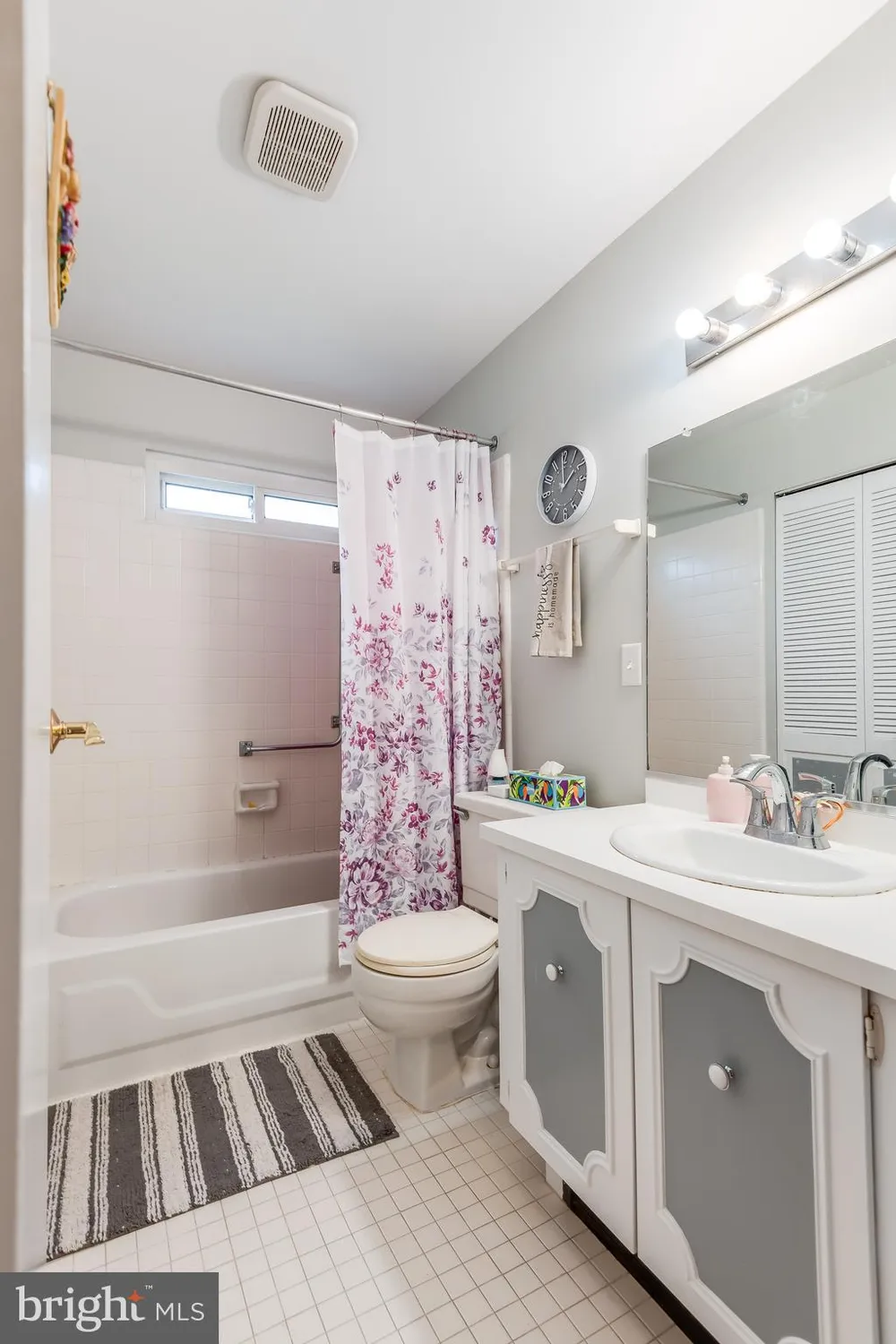 Property Slideshow image 20 of 34 | 240 huntington dr, Southampton, NJ, 08088