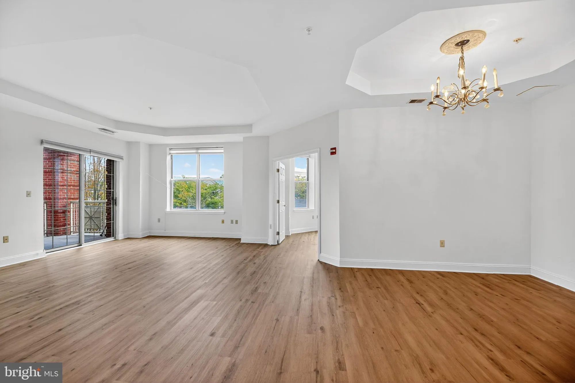 Property Slideshow image 5 of 18 | 2141 windrow dr, Princeton, NJ, 08540