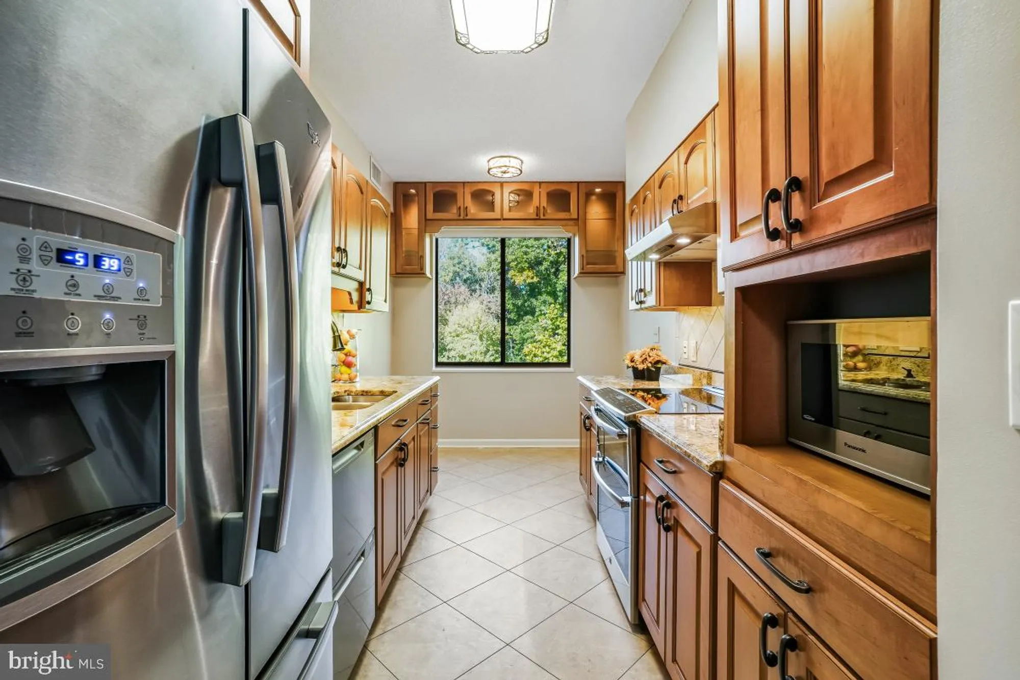 Property Slideshow image 13 of 48 | 2904 n leisure world blvd apt 514, Silver Spring, MD, 20906