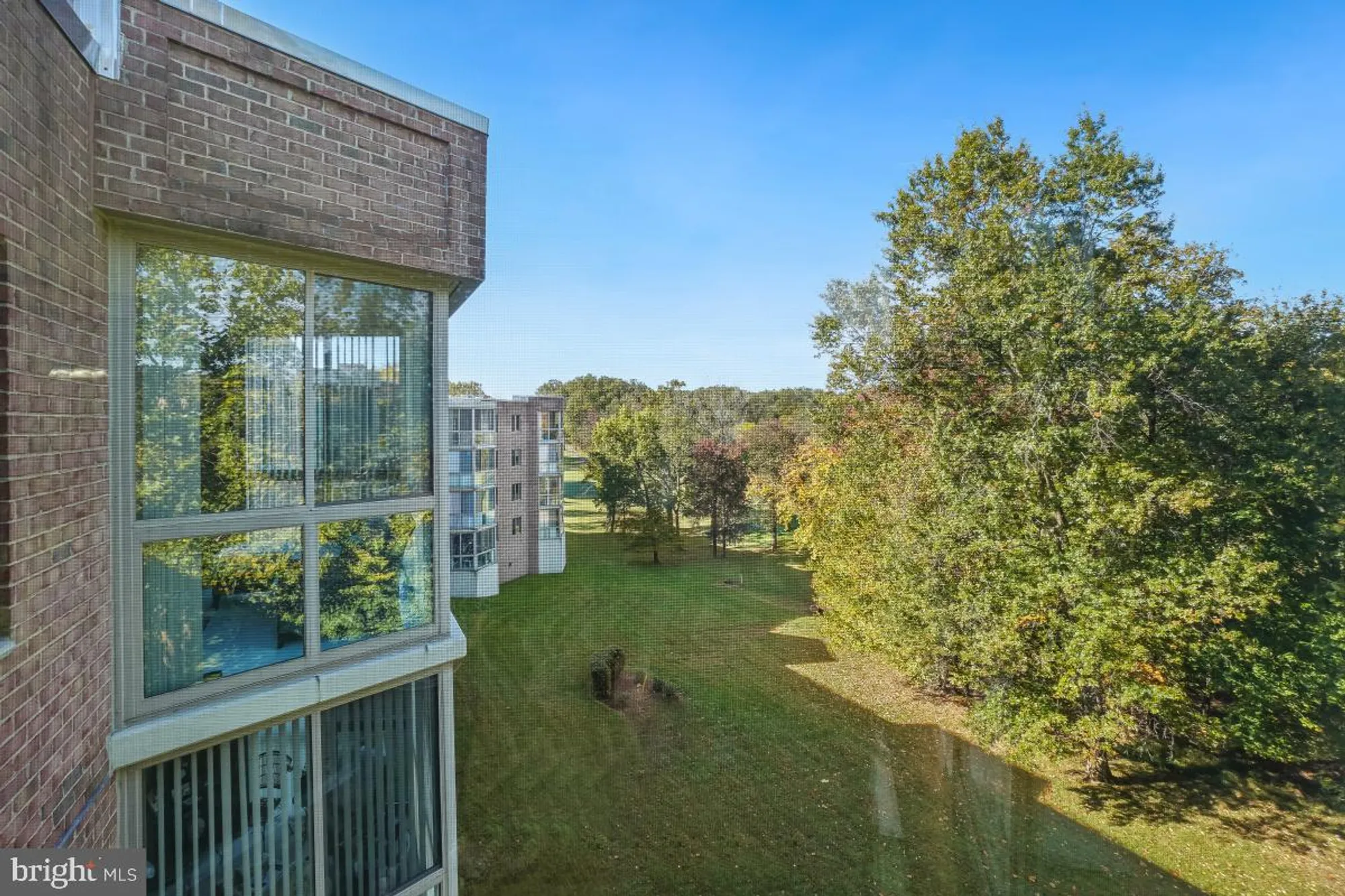 Property Slideshow image 19 of 48 | 2904 n leisure world blvd apt 514, Silver Spring, MD, 20906