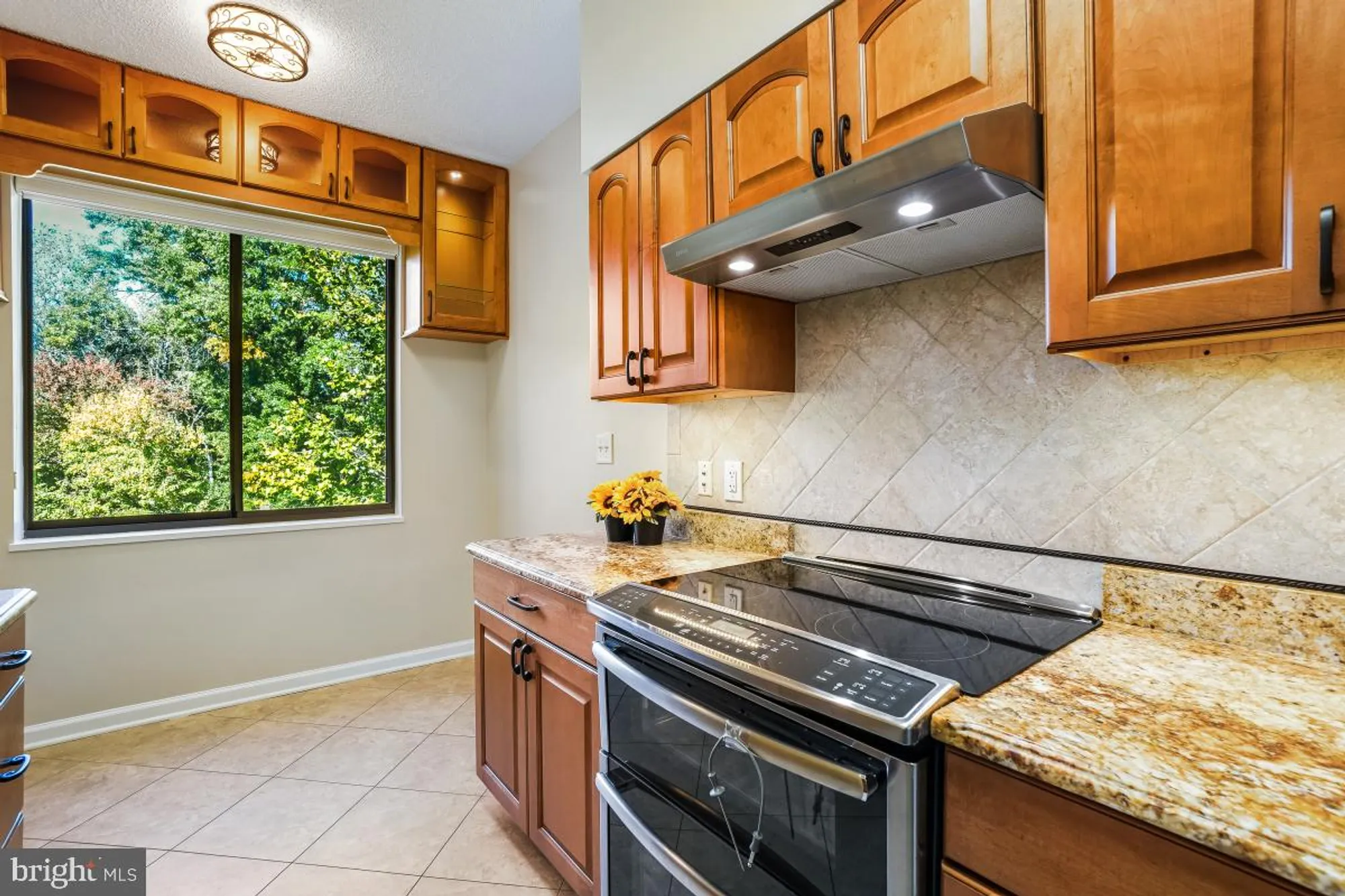 Property Slideshow image 15 of 48 | 2904 n leisure world blvd apt 514, Silver Spring, MD, 20906