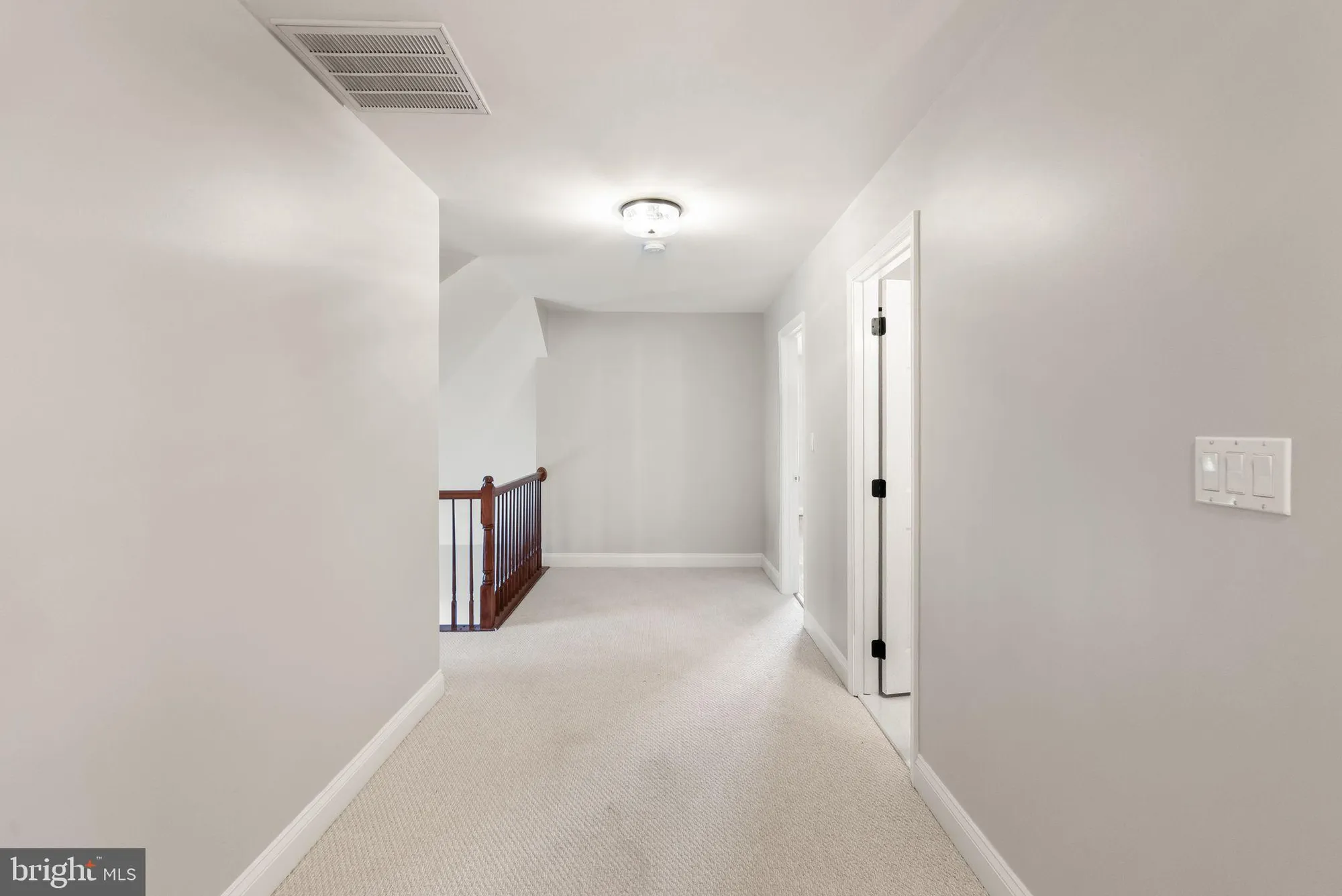 Property Slideshow image 29 of 50 | 17680 glass ridge pl, Gainesville, VA, 20155