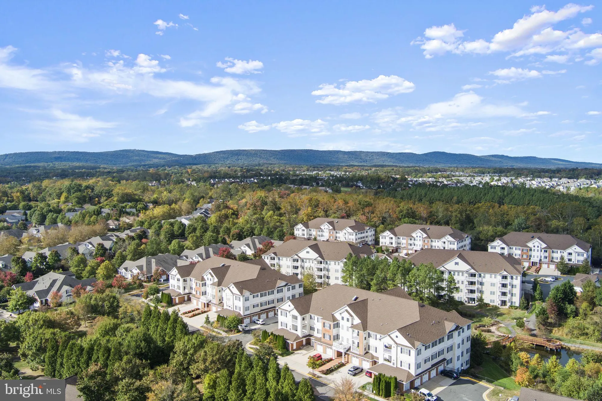 Property Slideshow image 51 of 69 | 15201 royal crest dr apt 407, Haymarket, VA, 20169