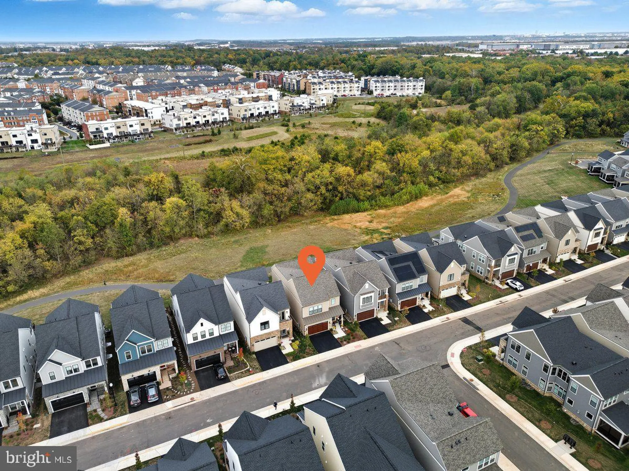 Property Slideshow image 60 of 75 | 43221 greeley sq, Ashburn, VA, 20148