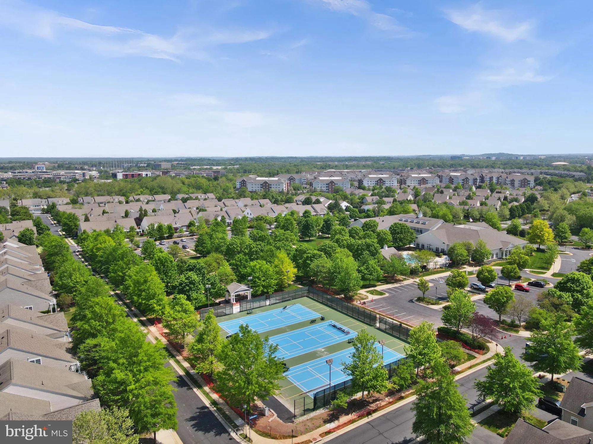 Property Slideshow image 32 of 32 | 44397 adare manor sq, Ashburn, VA, 20147