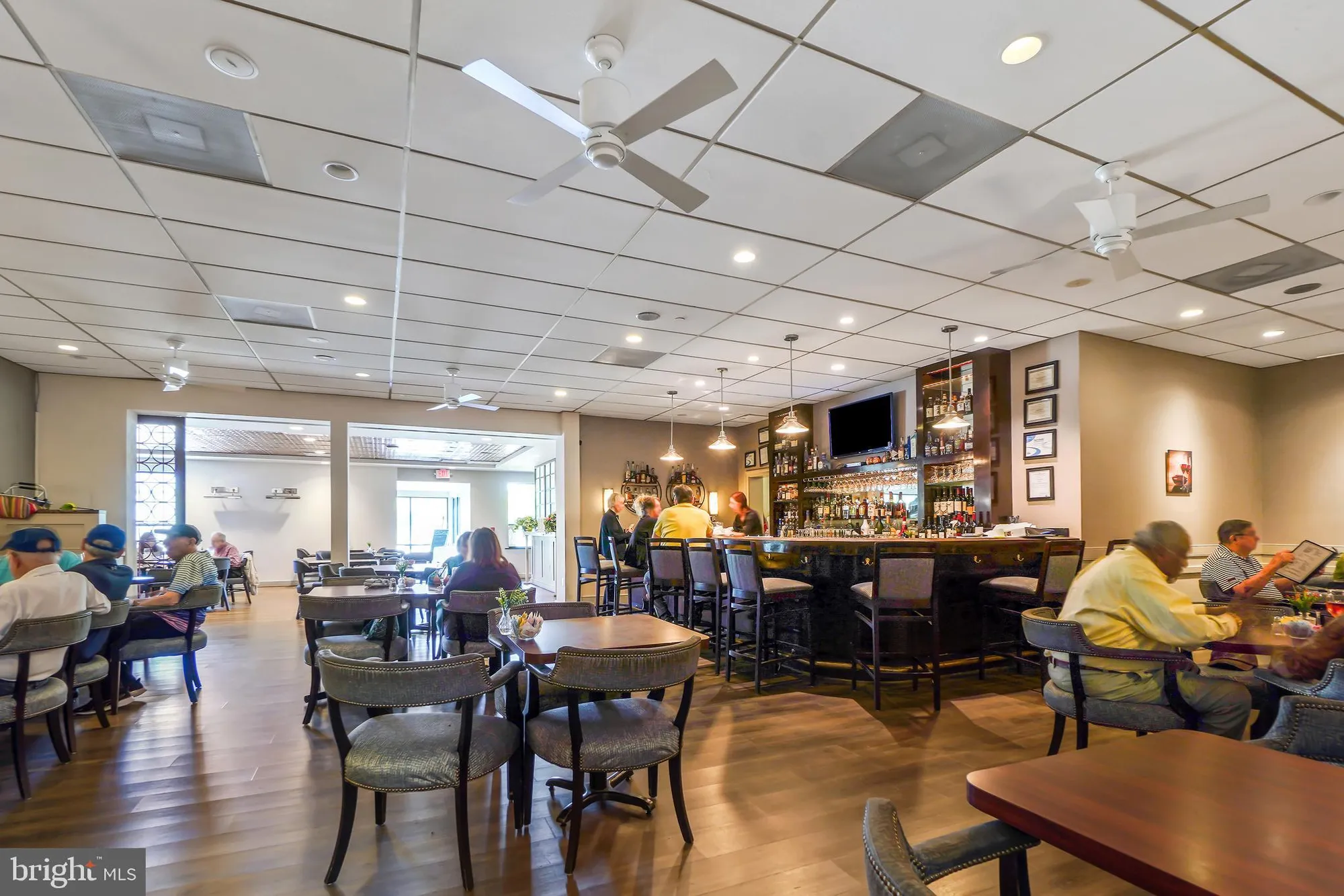 Property Slideshow image 36 of 48 | 2904 n leisure world blvd apt 514, Silver Spring, MD, 20906