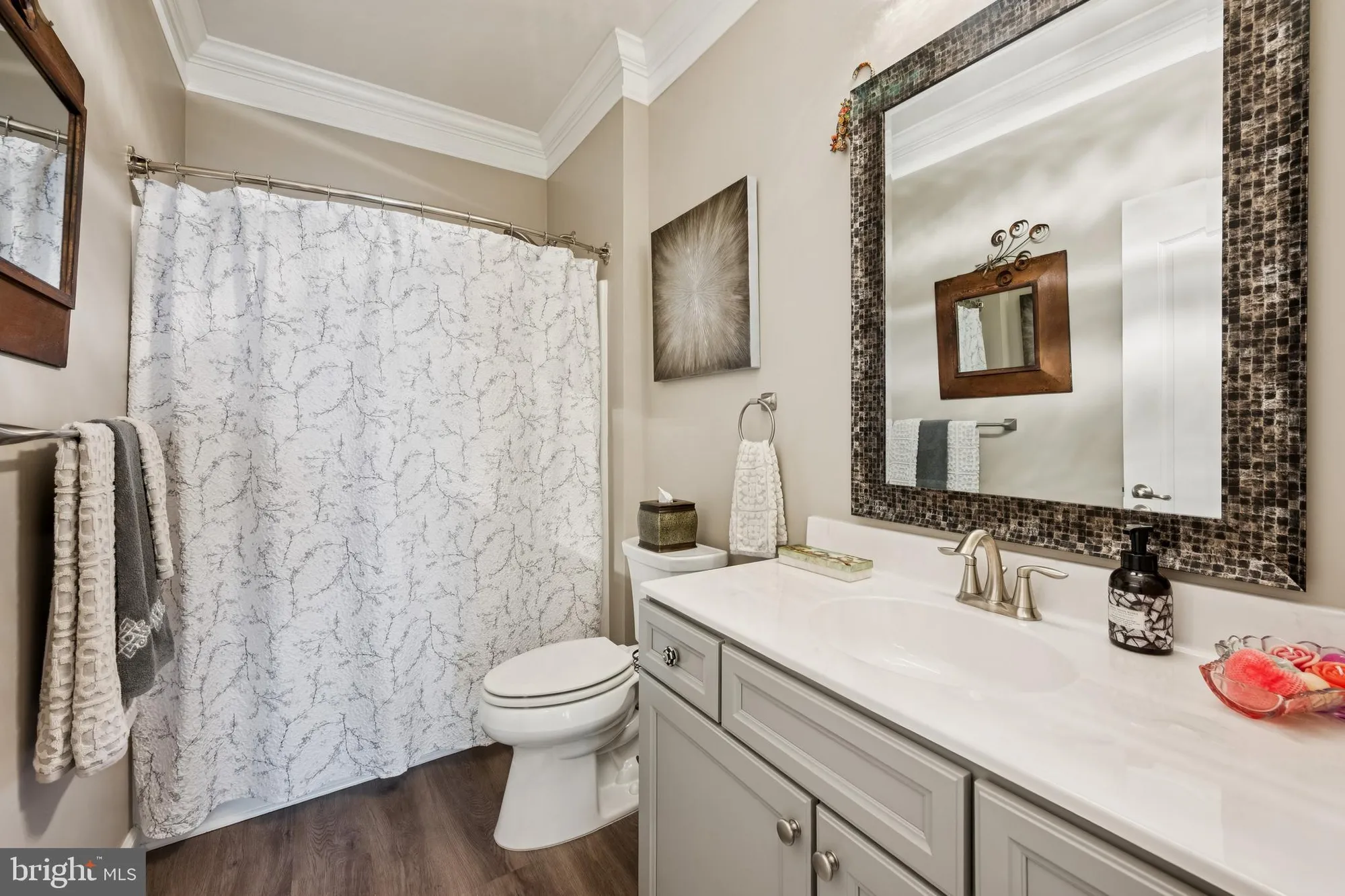 Property Slideshow image 20 of 25 | 212 montrose ln, Williamstown, NJ, 08094