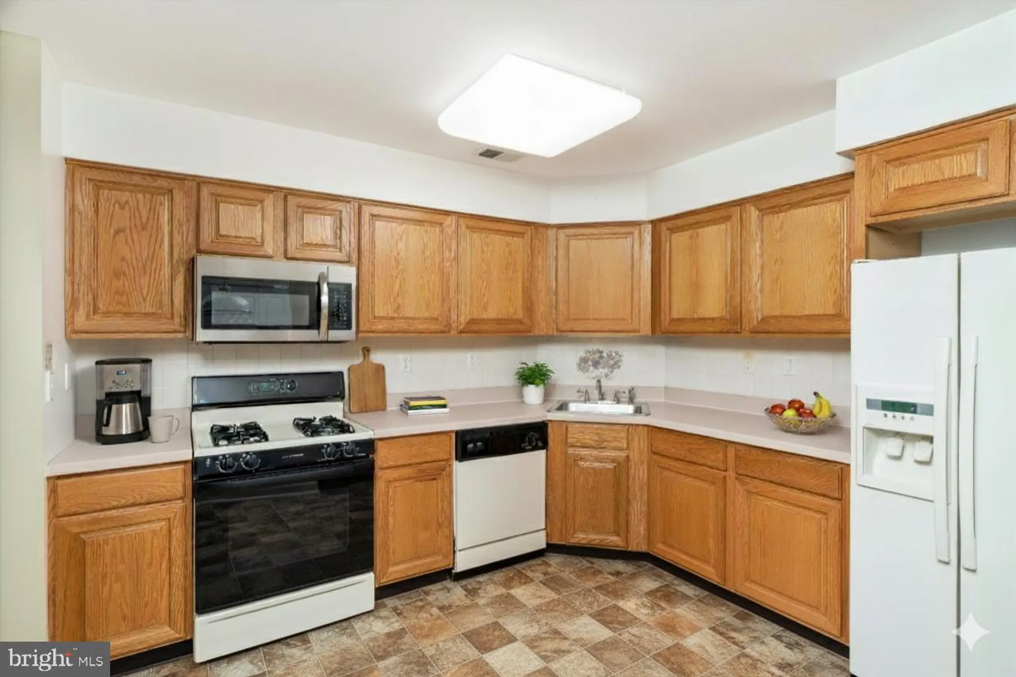 Property Slideshow image 11 of 46 | 120 kingston blvd, Hamilton, NJ, 08690