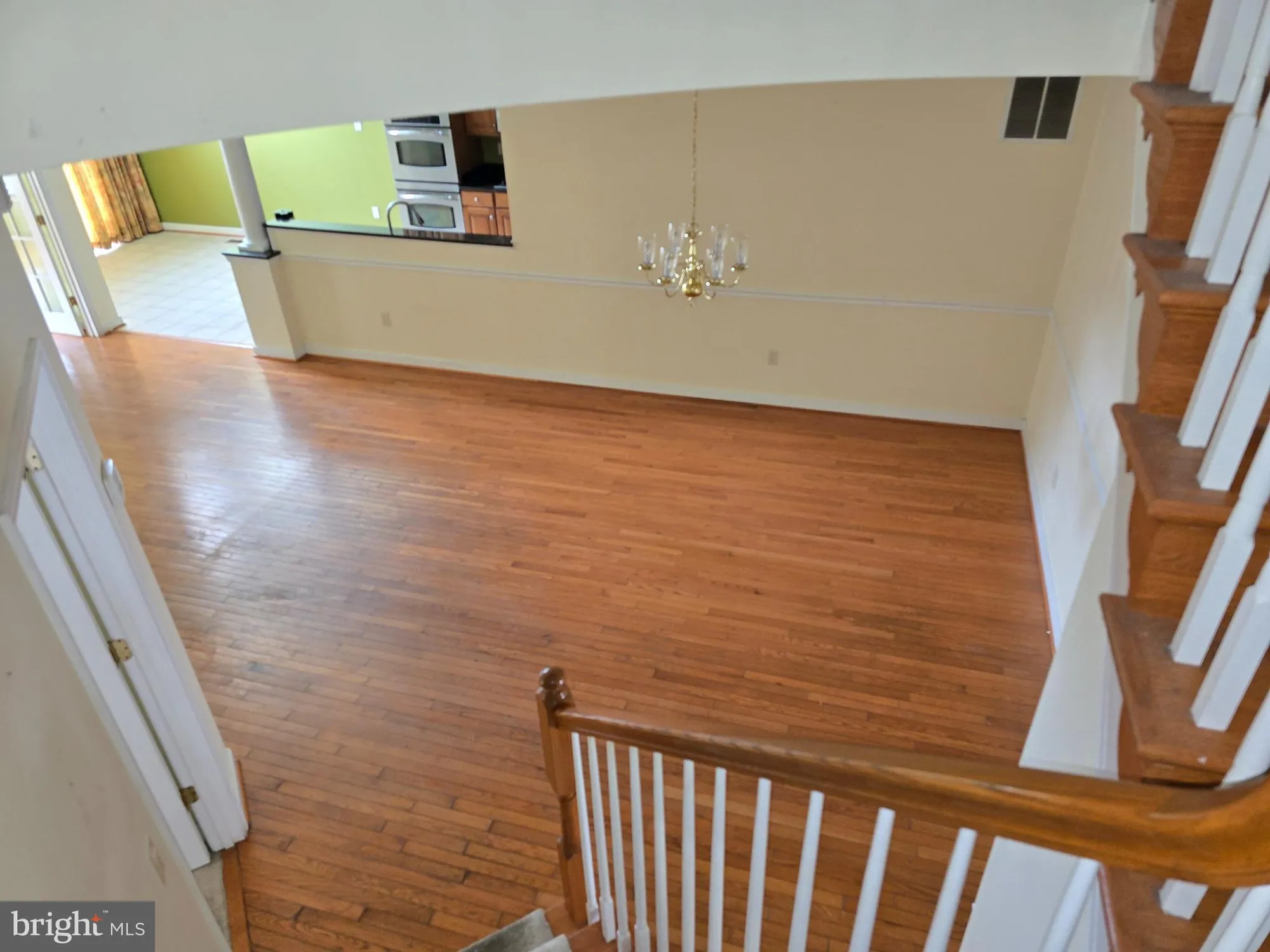 Property Slideshow image 37 of 44 | 8790 sage brush way 19, Columbia, MD, 21045