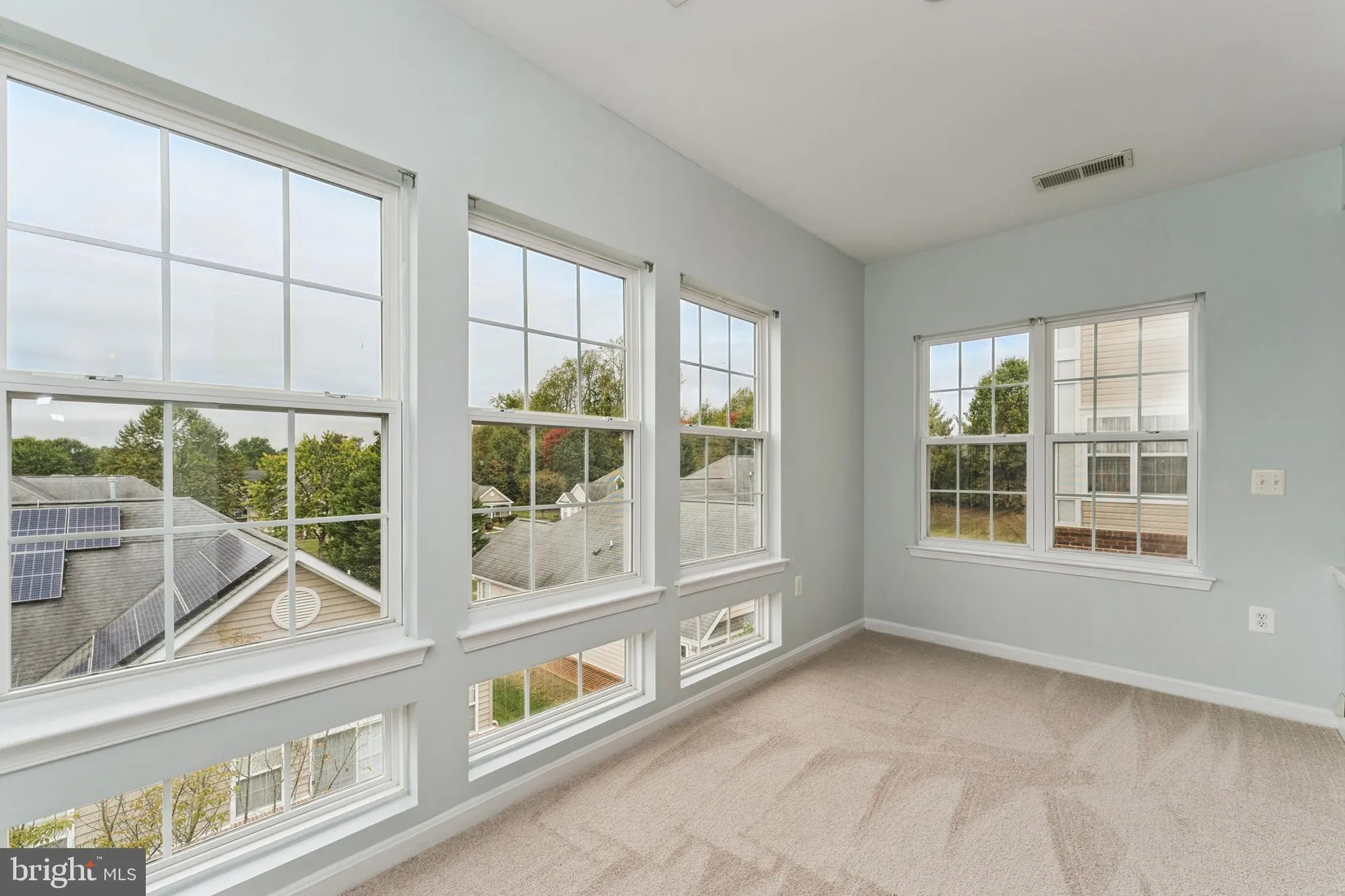 Property Slideshow image 6 of 26 | 13216 fox bow dr 305, Upper Marlboro, MD, 20774