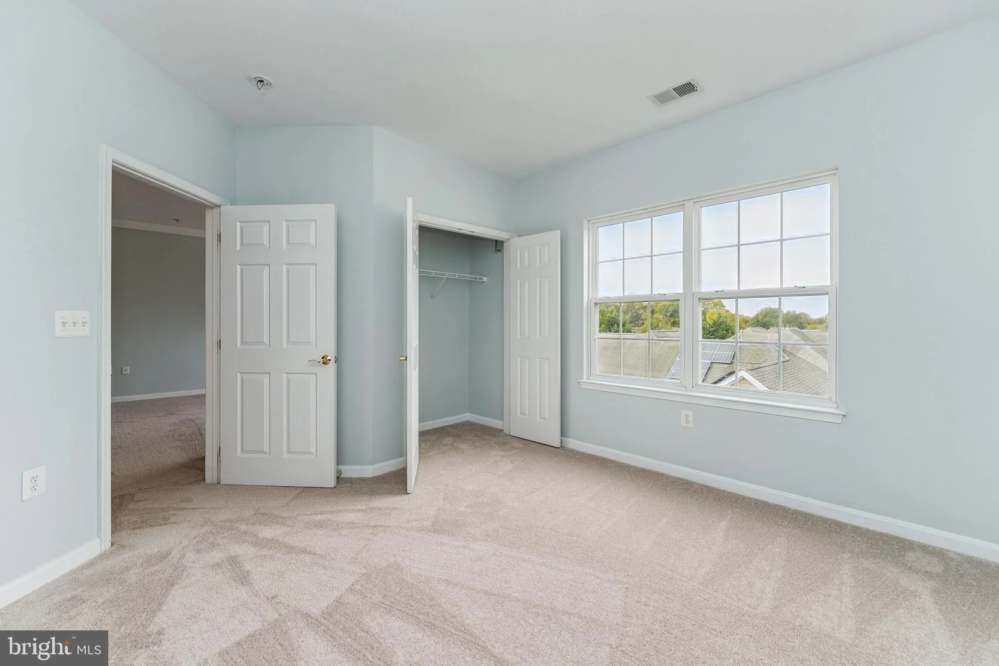 Property Slideshow image 19 of 26 | 13216 fox bow dr 305, Upper Marlboro, MD, 20774