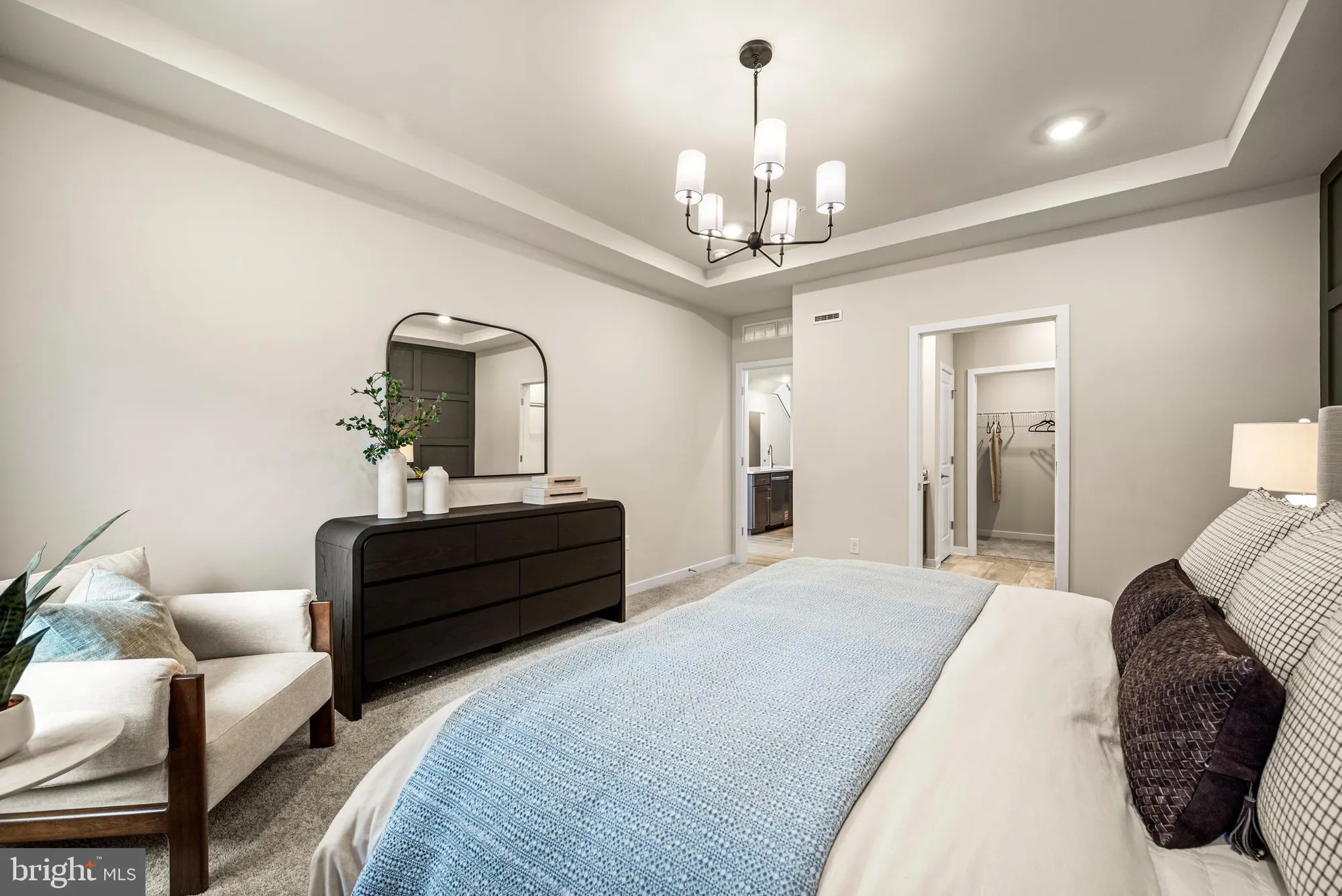 Property Slideshow image 8 of 48 | 548 arrowgrass ln, New Castle, DE, 19720