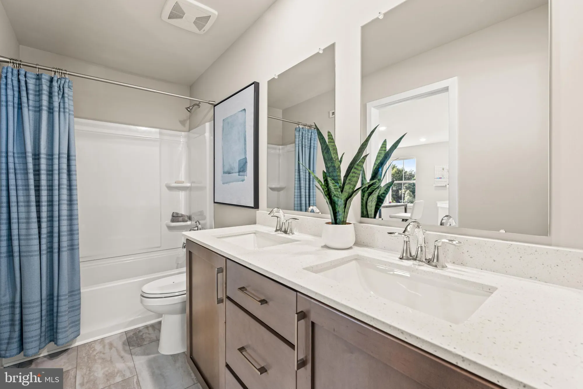 Property Slideshow image 34 of 48 | 548 arrowgrass ln, New Castle, DE, 19720