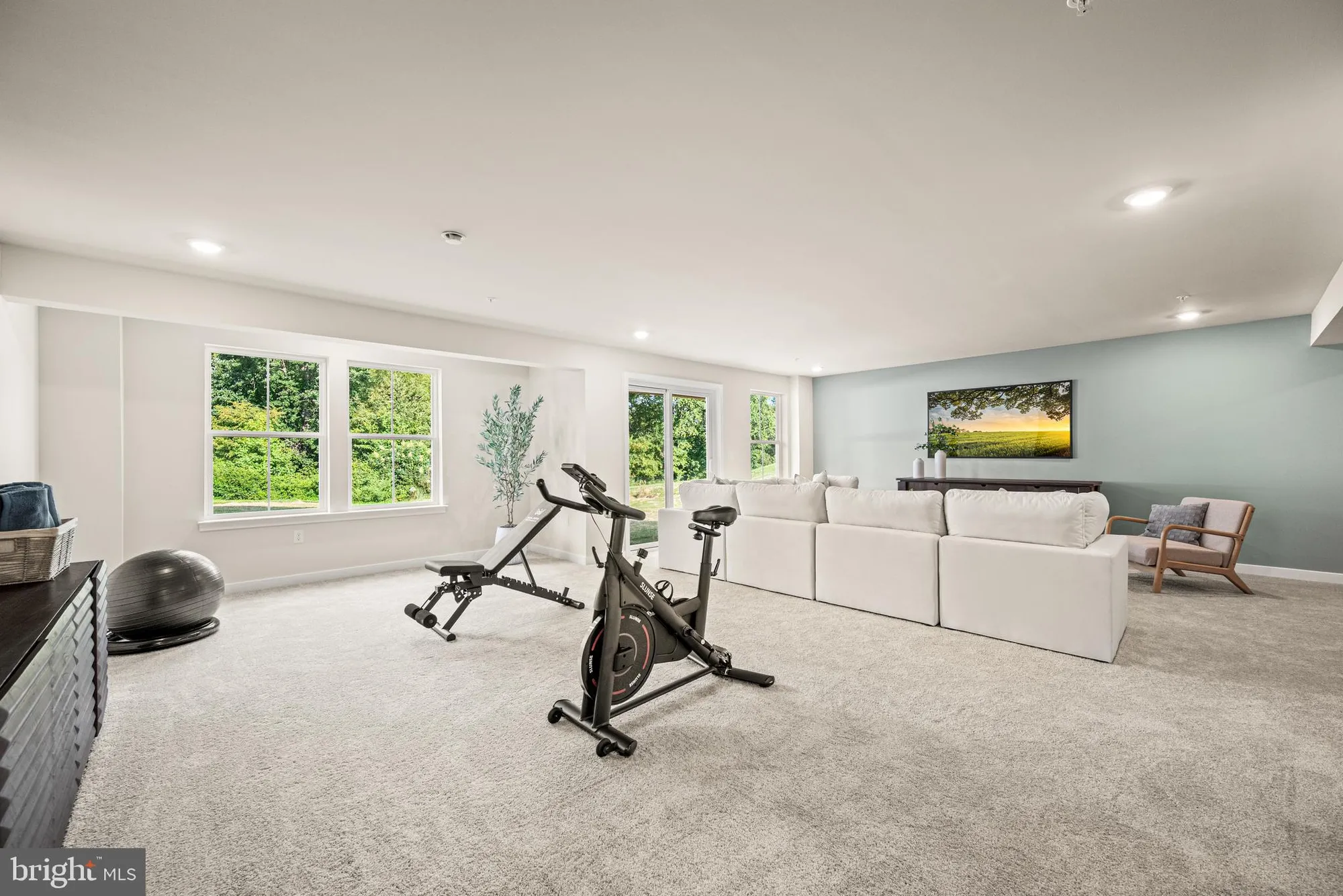 Property Slideshow image 44 of 48 | 548 arrowgrass ln, New Castle, DE, 19720