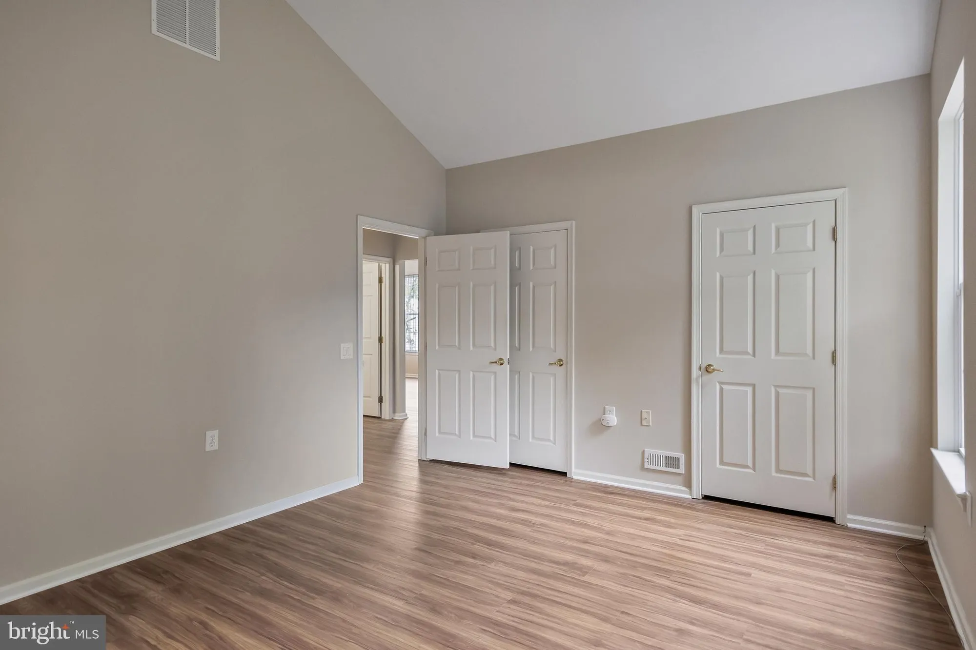 Property Slideshow image 20 of 49 | 120 merion way, Hainesport, NJ, 08036