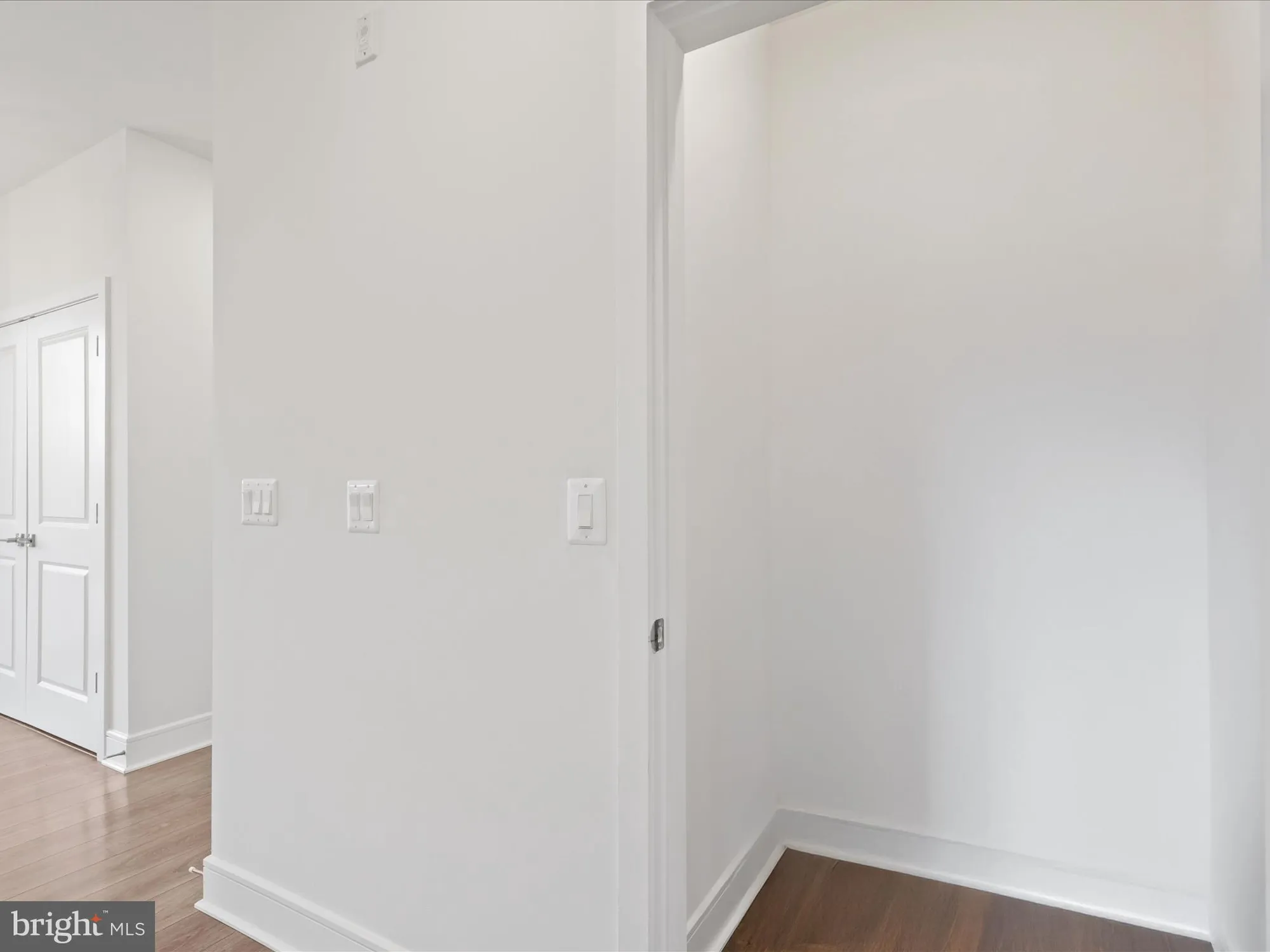 Property Slideshow image 7 of 46 | 42874 firefly sonata ter apt 107, Ashburn, VA, 20148