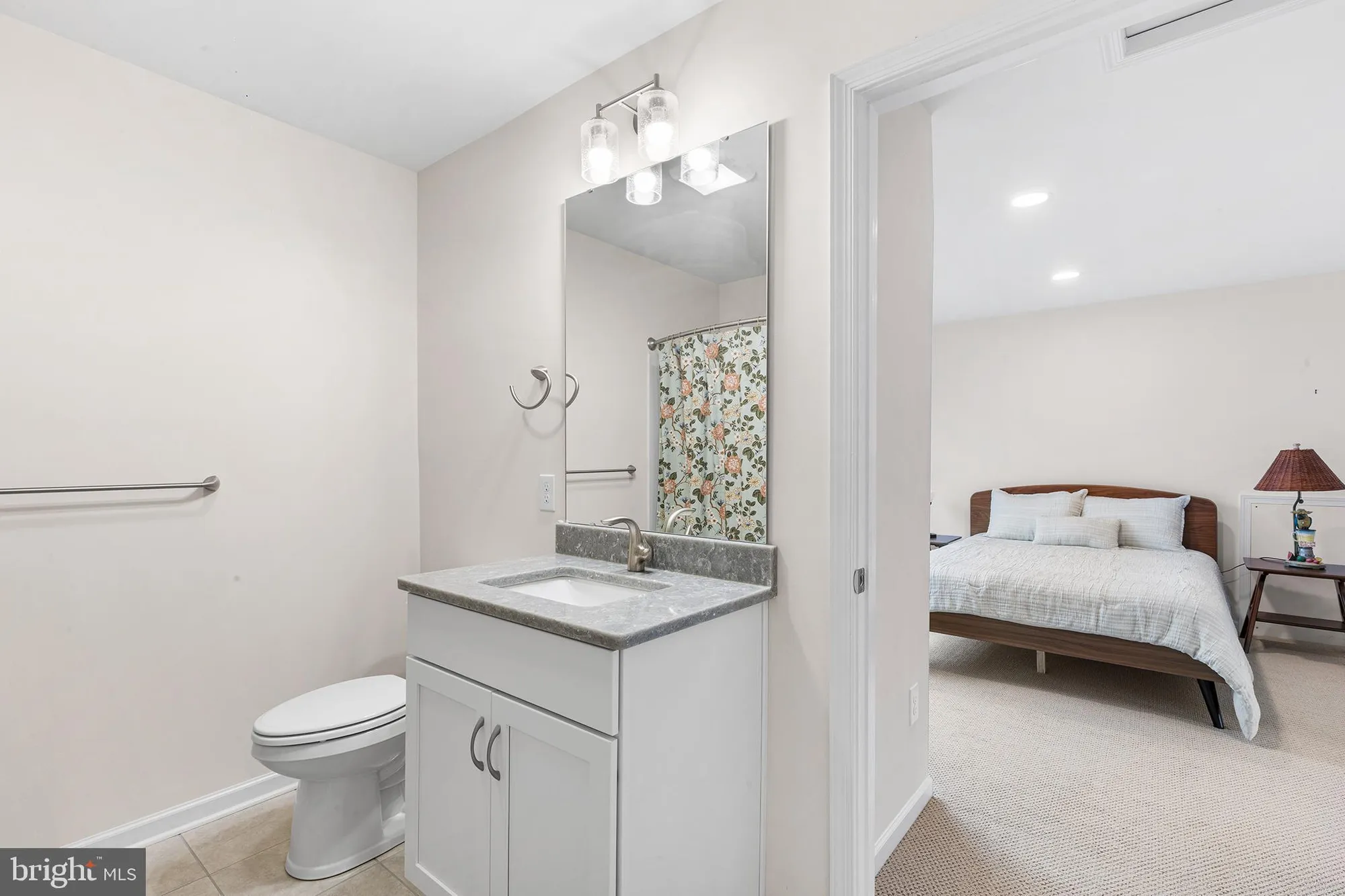 Property Slideshow image 30 of 41 | 116 american way, Downingtown, PA, 19335