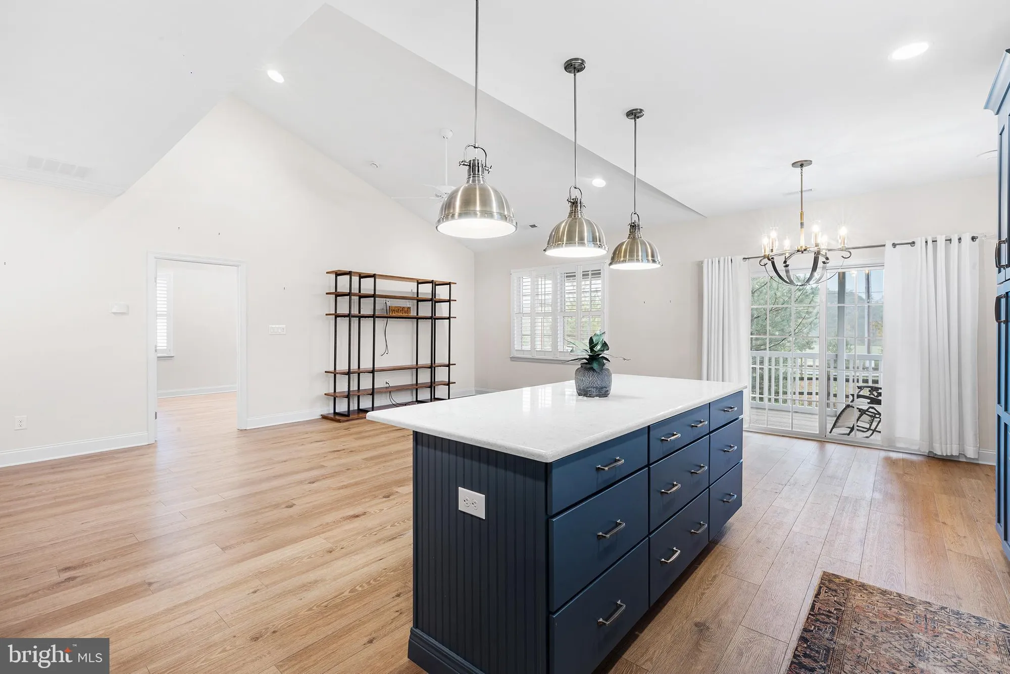 Property Slideshow image 12 of 41 | 116 american way, Downingtown, PA, 19335