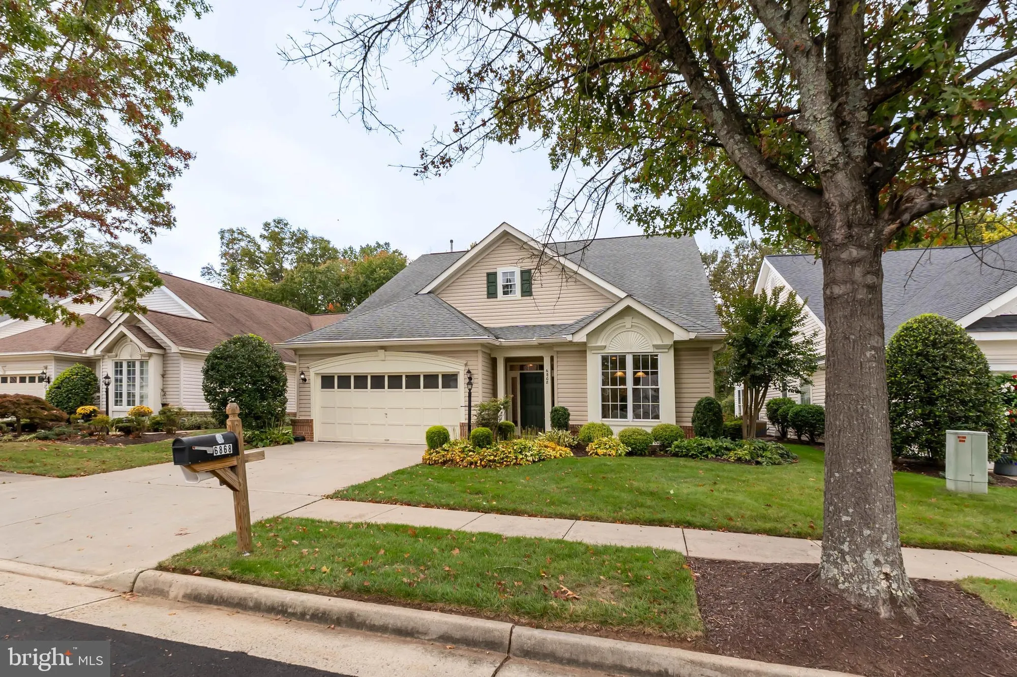 Property Slideshow image 1 of 64 | 6868 saddle run way, Gainesville, VA, 20155
