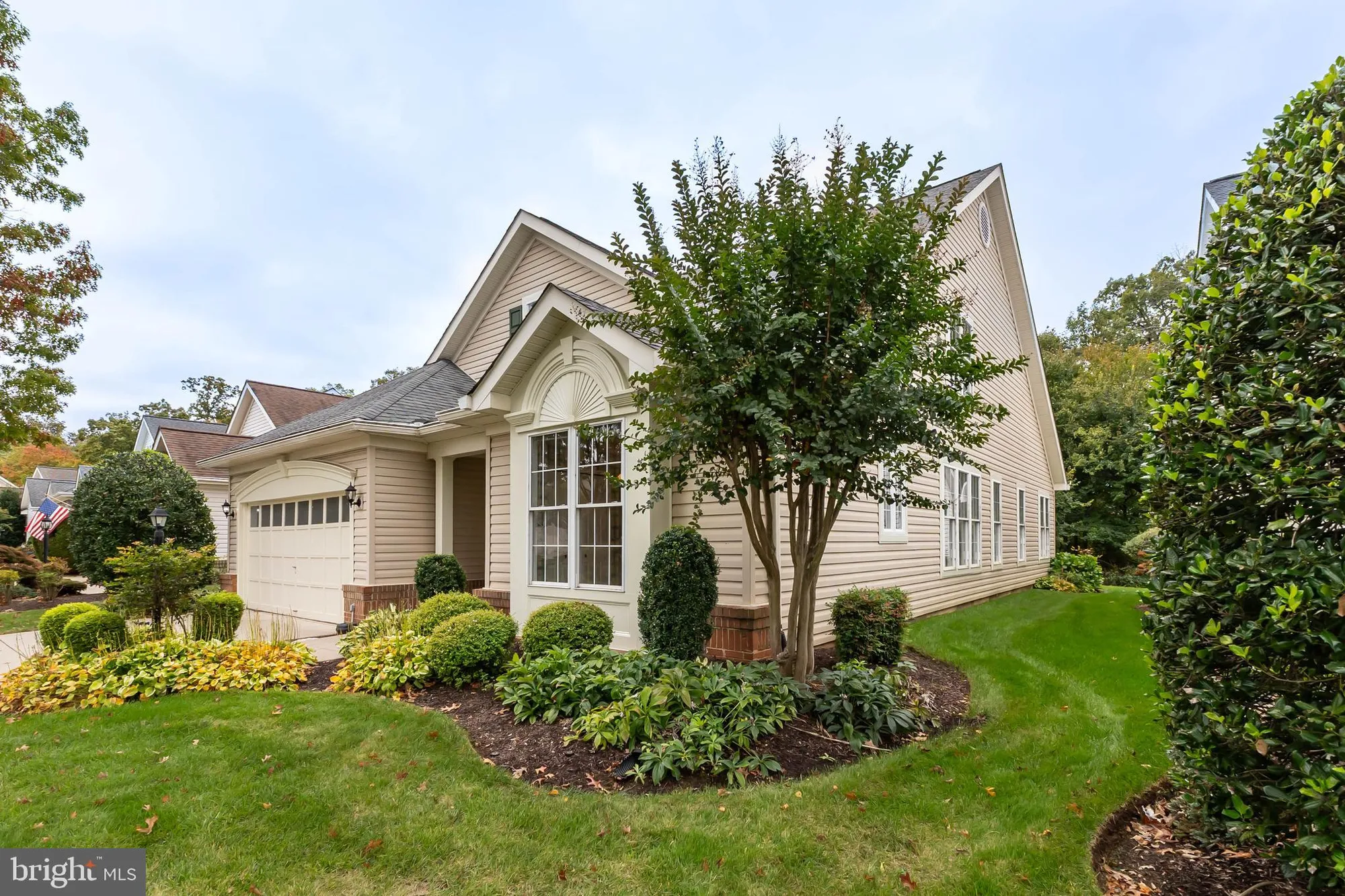 Property Slideshow image 4 of 64 | 6868 saddle run way, Gainesville, VA, 20155
