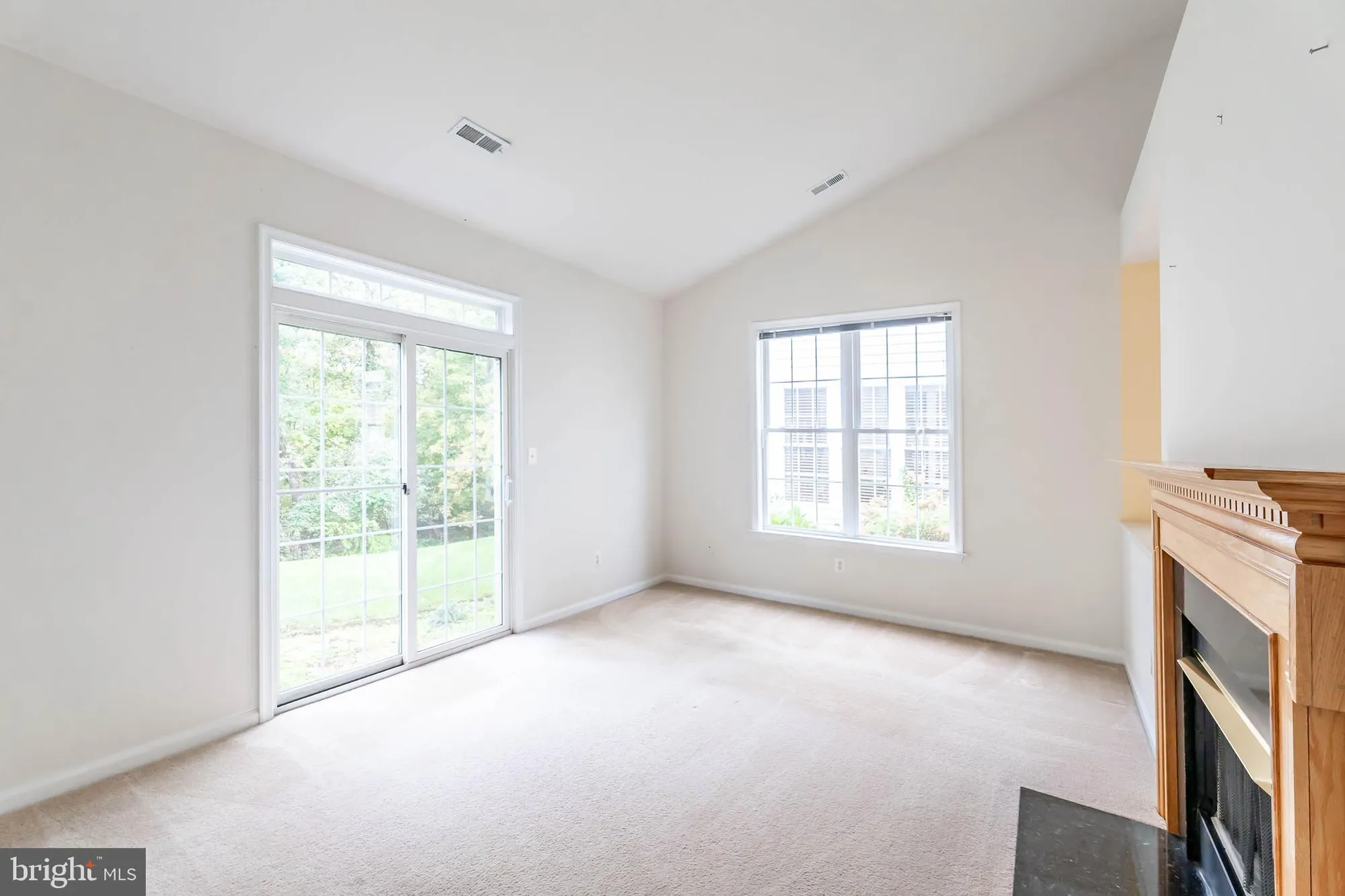 Property Slideshow image 19 of 64 | 6868 saddle run way, Gainesville, VA, 20155