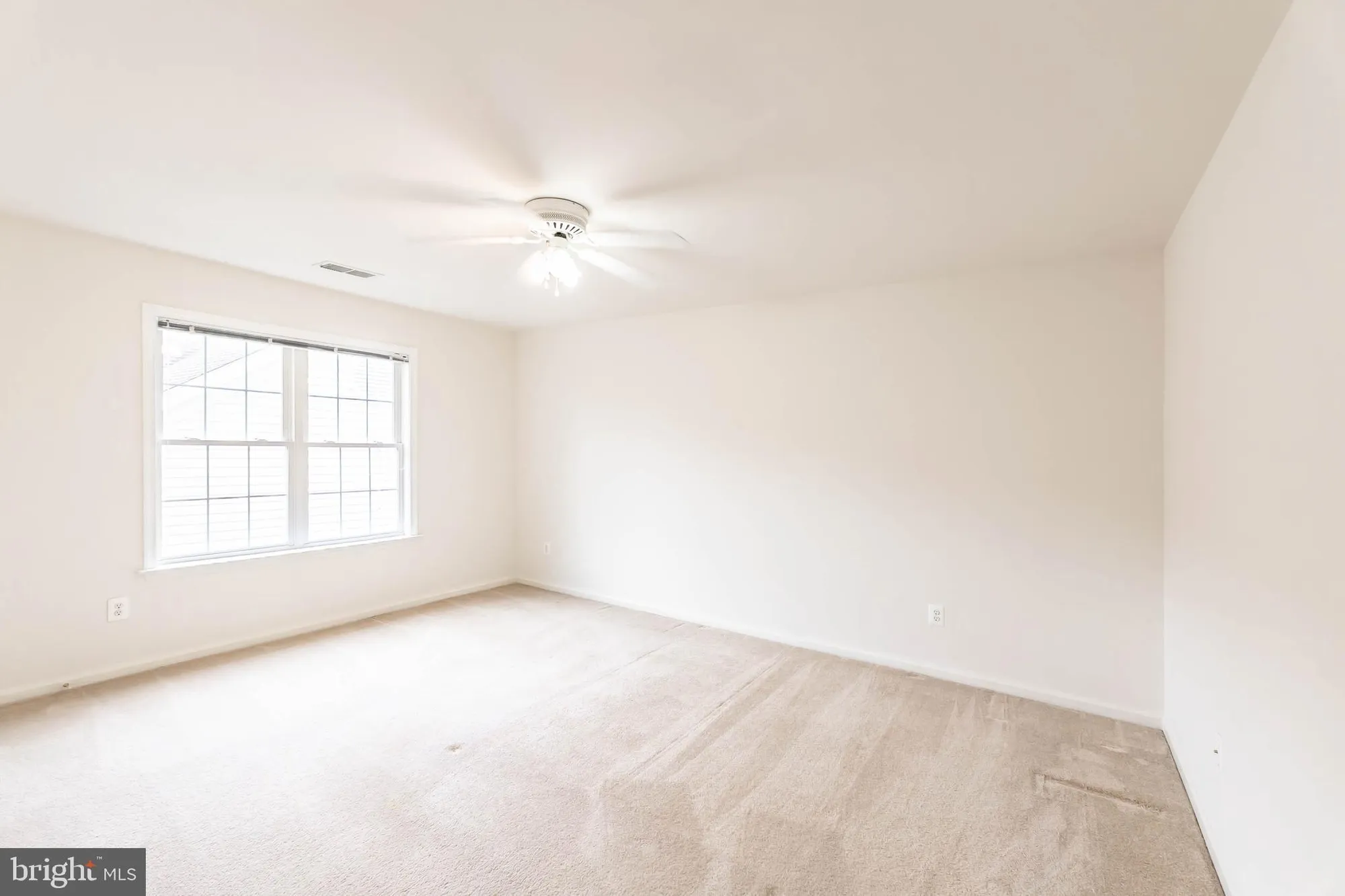 Property Slideshow image 33 of 64 | 6868 saddle run way, Gainesville, VA, 20155