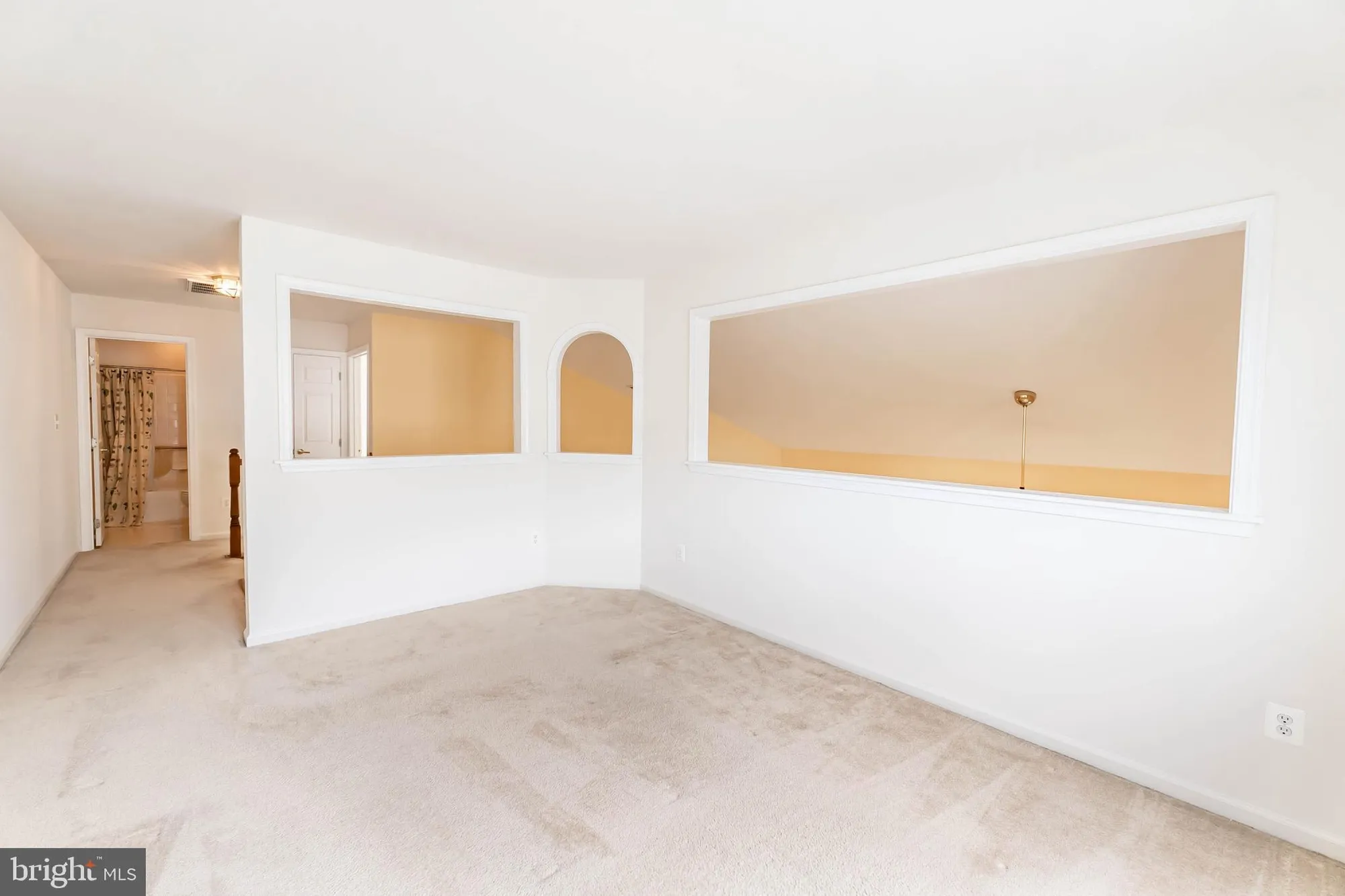 Property Slideshow image 32 of 64 | 6868 saddle run way, Gainesville, VA, 20155