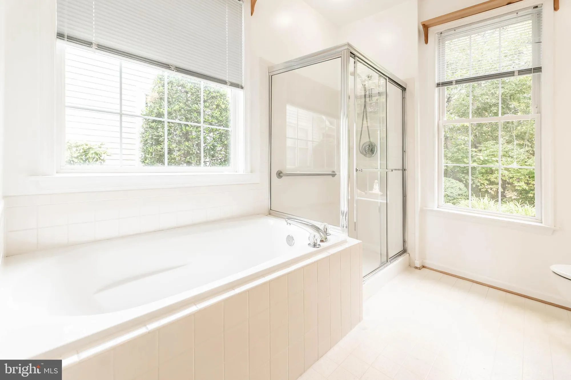 Property Slideshow image 23 of 64 | 6868 saddle run way, Gainesville, VA, 20155