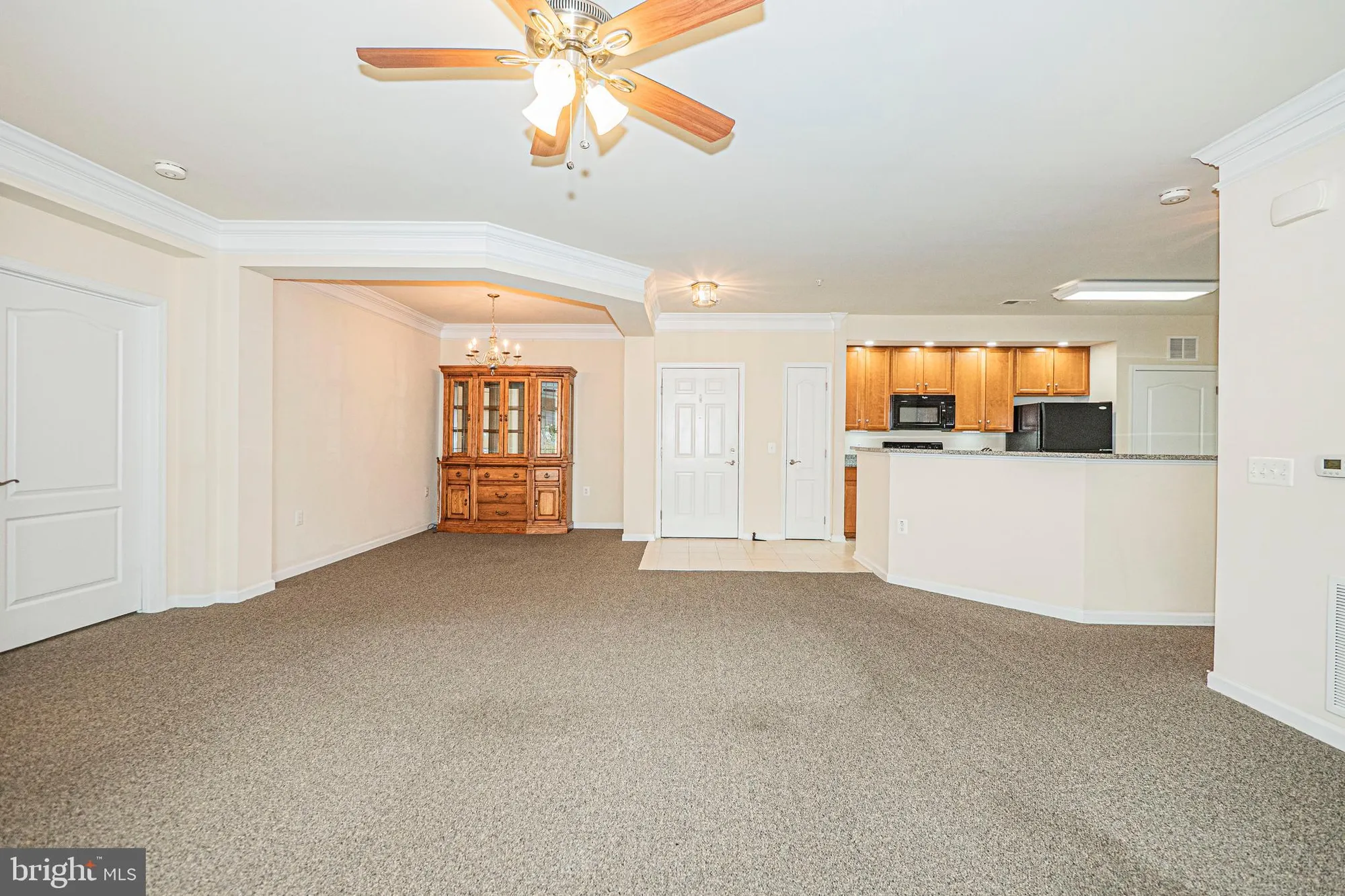 Property Slideshow image 9 of 29 | 1405 wigeon way unit 206, Gambrills, MD, 21054
