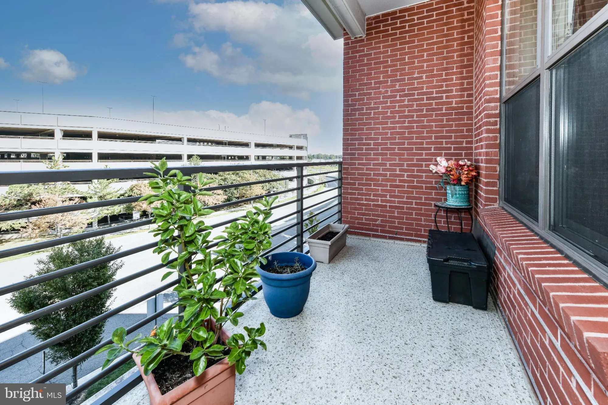 Property Slideshow image 30 of 44 | 2960 vaden dr # 2-406, Fairfax, VA, 22031