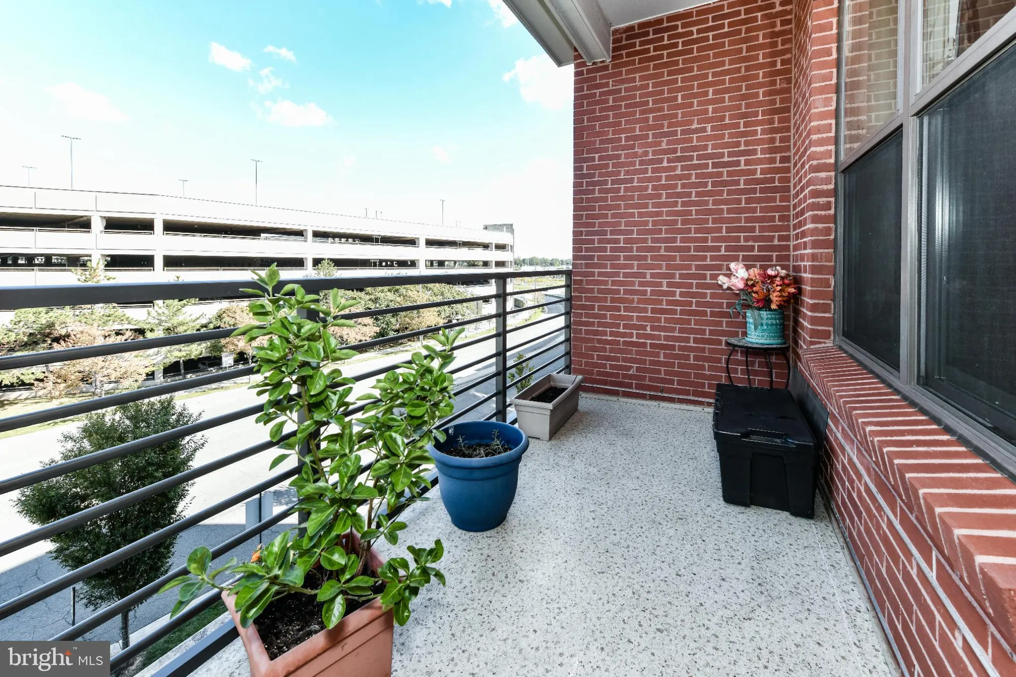 Property Slideshow image 29 of 44 | 2960 vaden dr # 2-406, Fairfax, VA, 22031