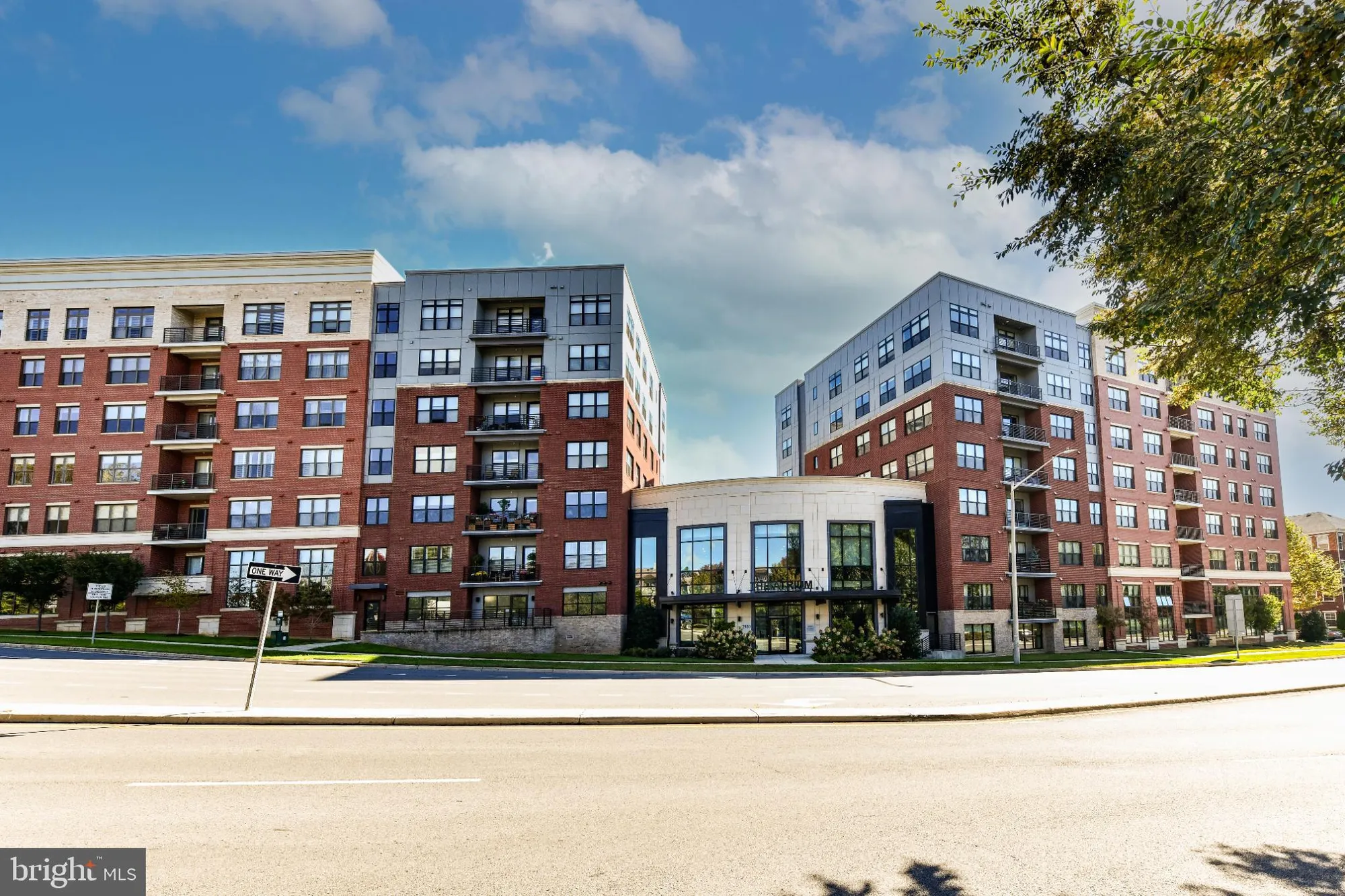 Property Slideshow image 33 of 44 | 2960 vaden dr # 2-406, Fairfax, VA, 22031