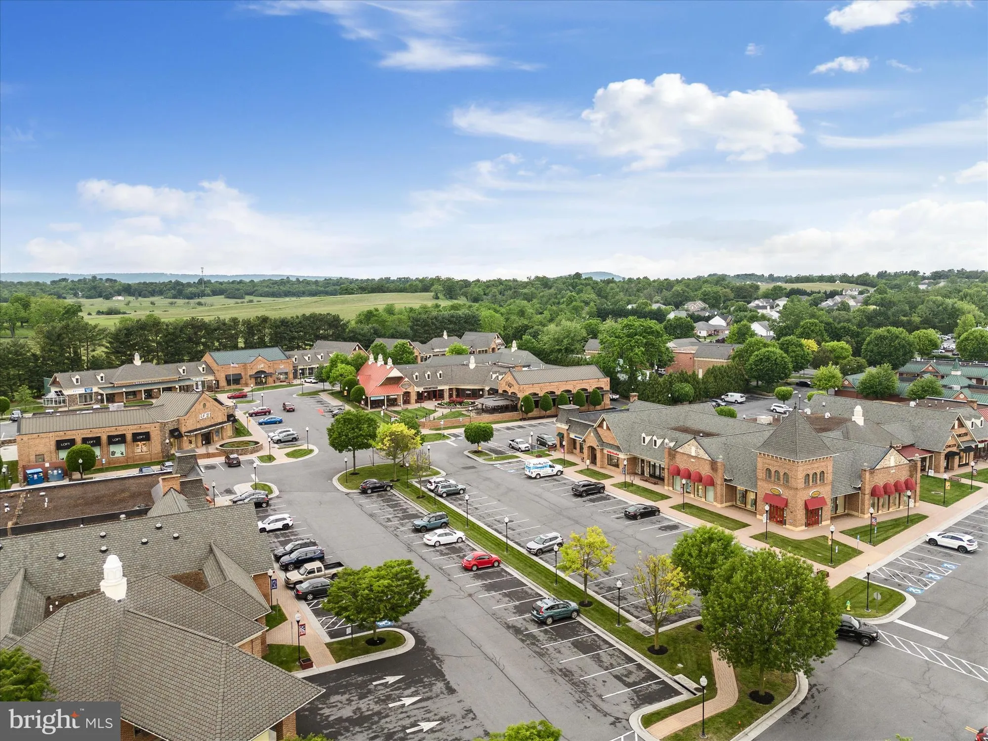 Property Slideshow image 36 of 41 | 222 crestwood ln, Winchester, VA, 22602