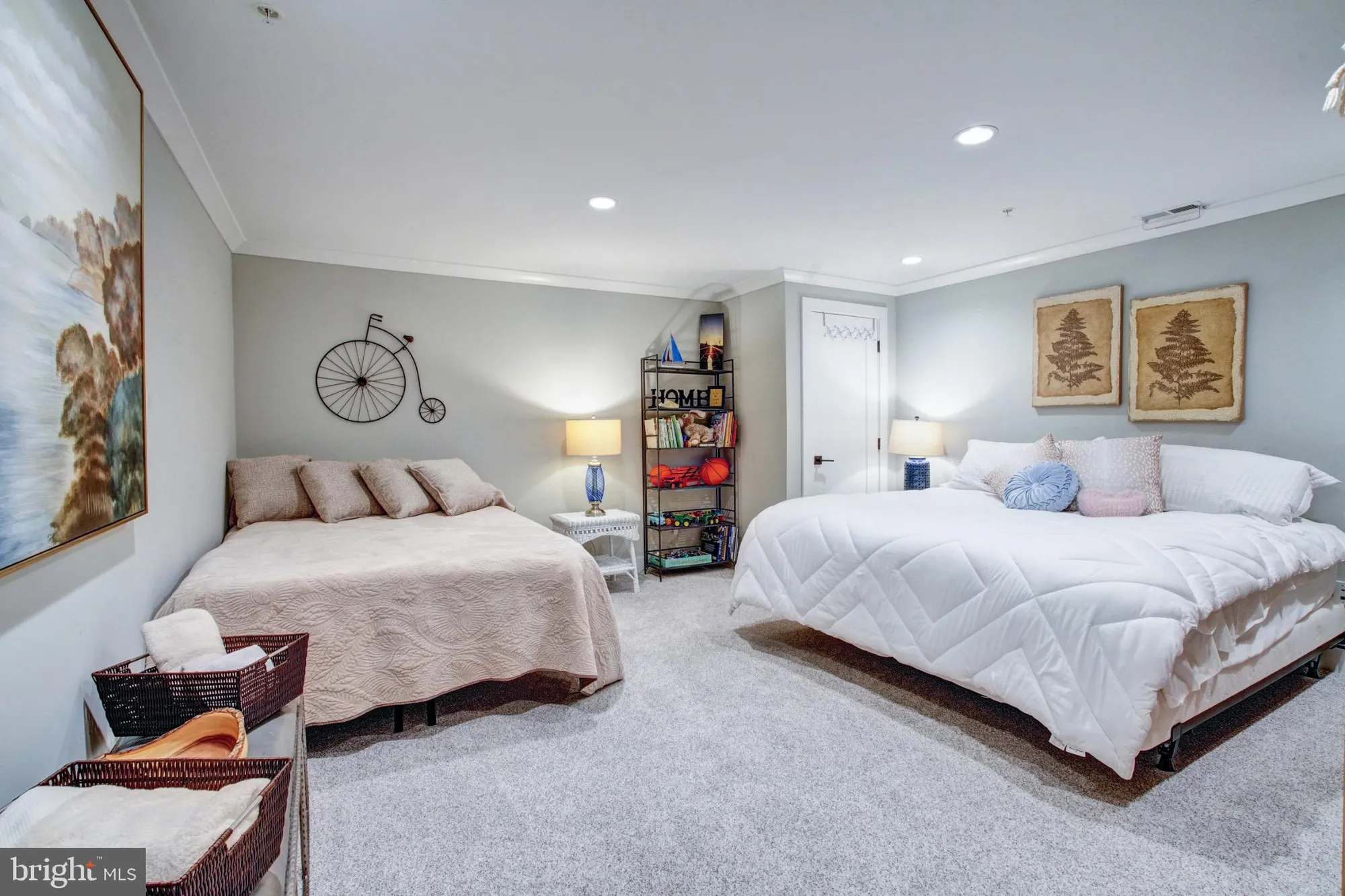 Property Slideshow image 48 of 69 | 332 joshua tree dr, Collegeville, PA, 19426