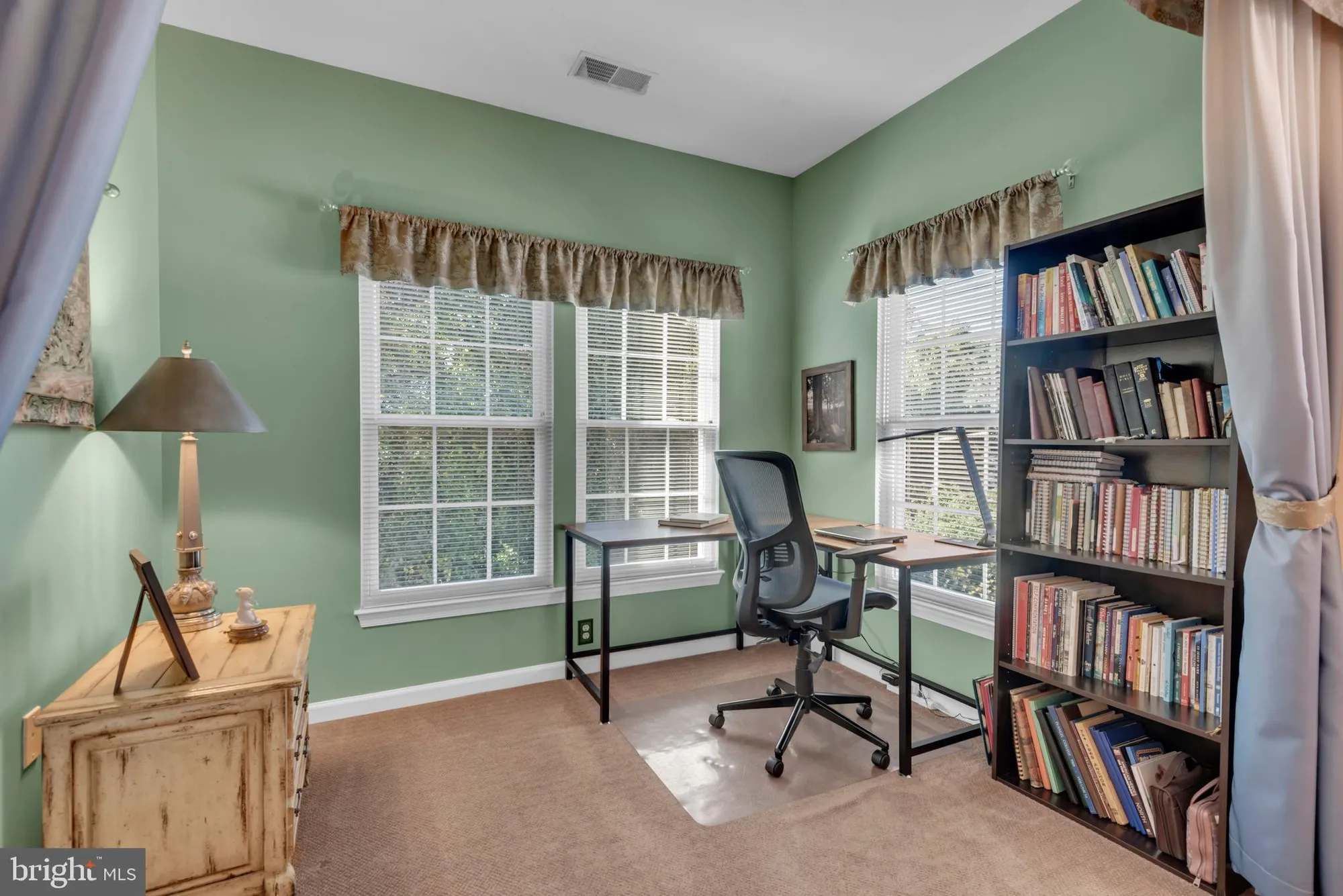 Property Slideshow image 27 of 41 | 2605 clarion ct apt 303, Odenton, MD, 21113