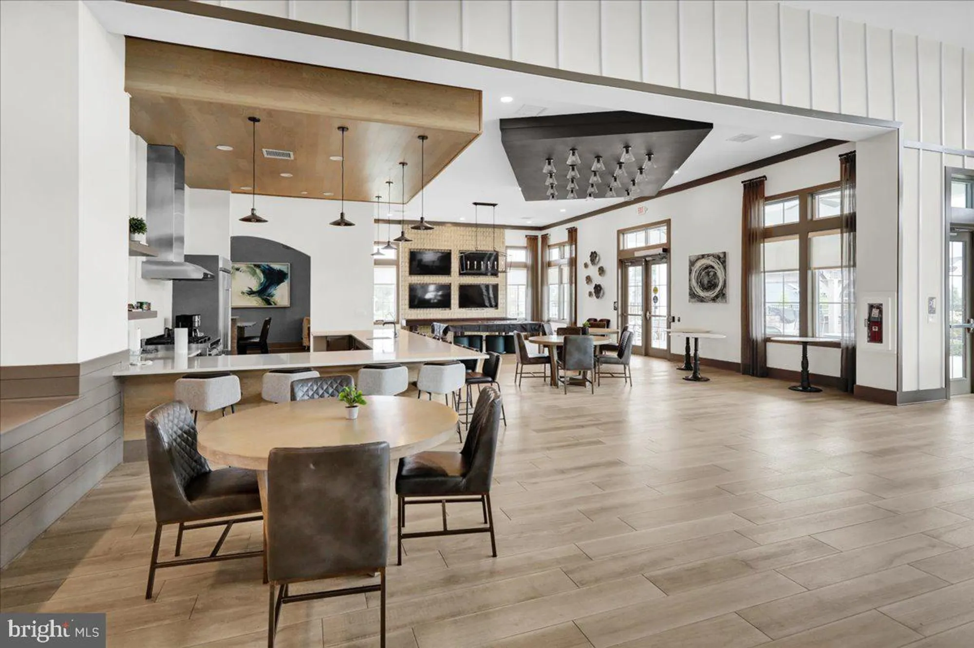 Property Slideshow image 57 of 65 | 122 american way, Downingtown, PA, 19335