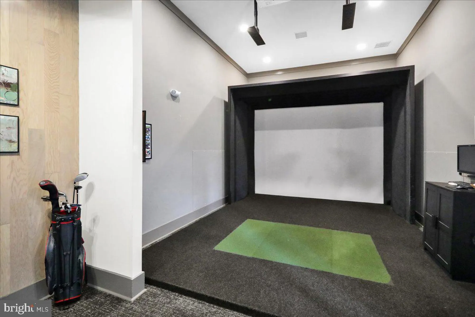 Property Slideshow image 60 of 65 | 122 american way, Downingtown, PA, 19335